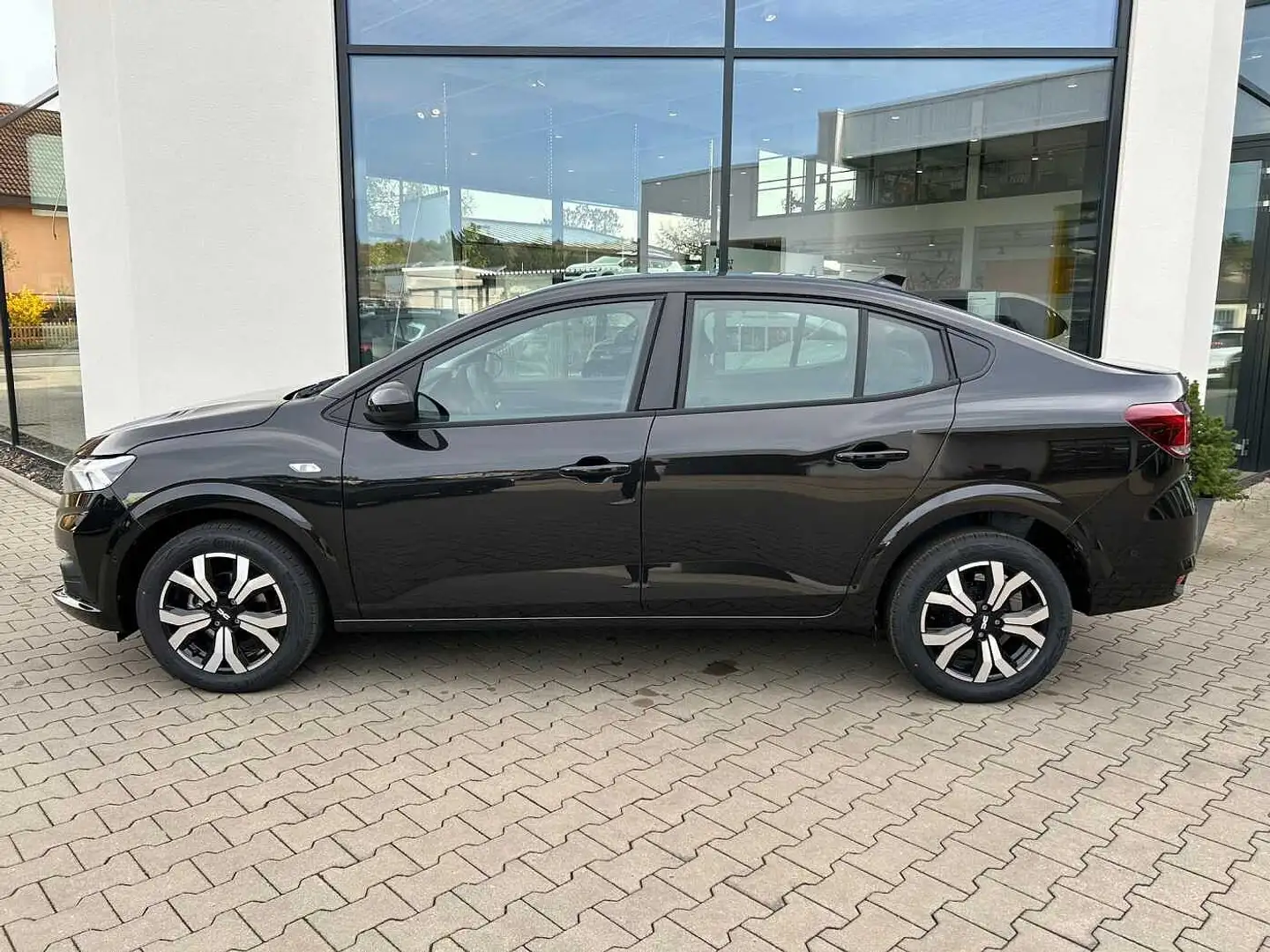 Dacia Logan Black Edition TCe 90 CVT +SHZ+NAVI Schwarz - 2