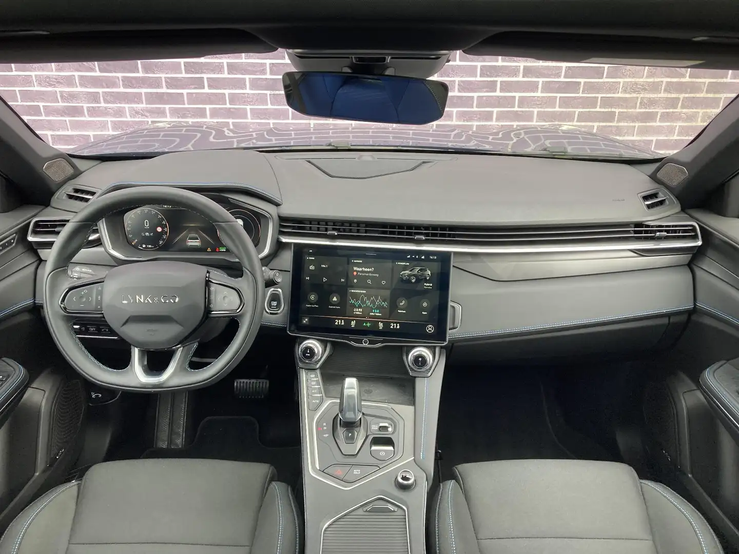 Lynk & Co 01 1.5 Plug-in Hybrid | 360 camera | Panoramadak | Ad Zwart - 2