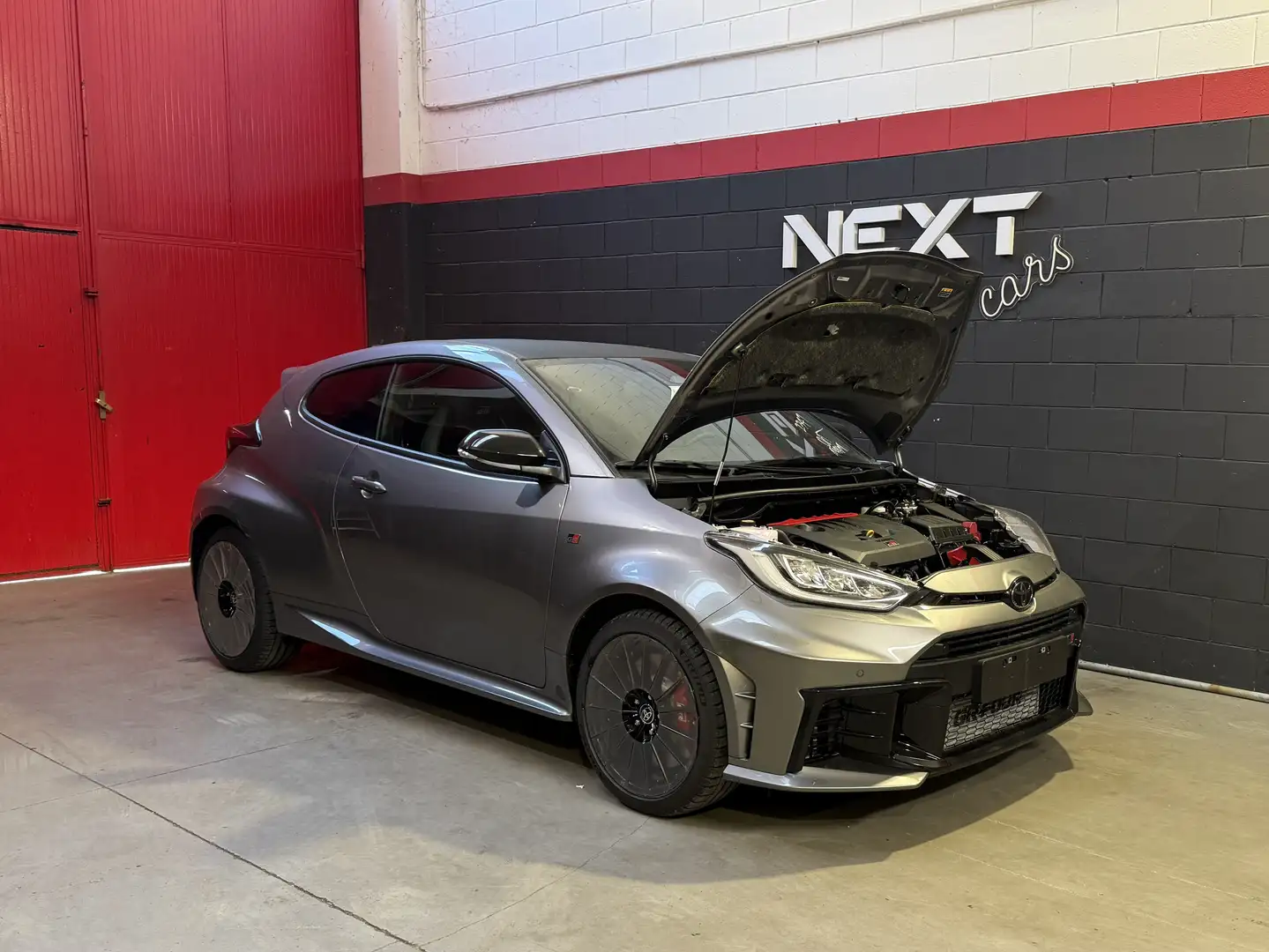 Toyota Yaris GR 1.6 Circuit - MY24 - Gazoo Racing Gris - 2