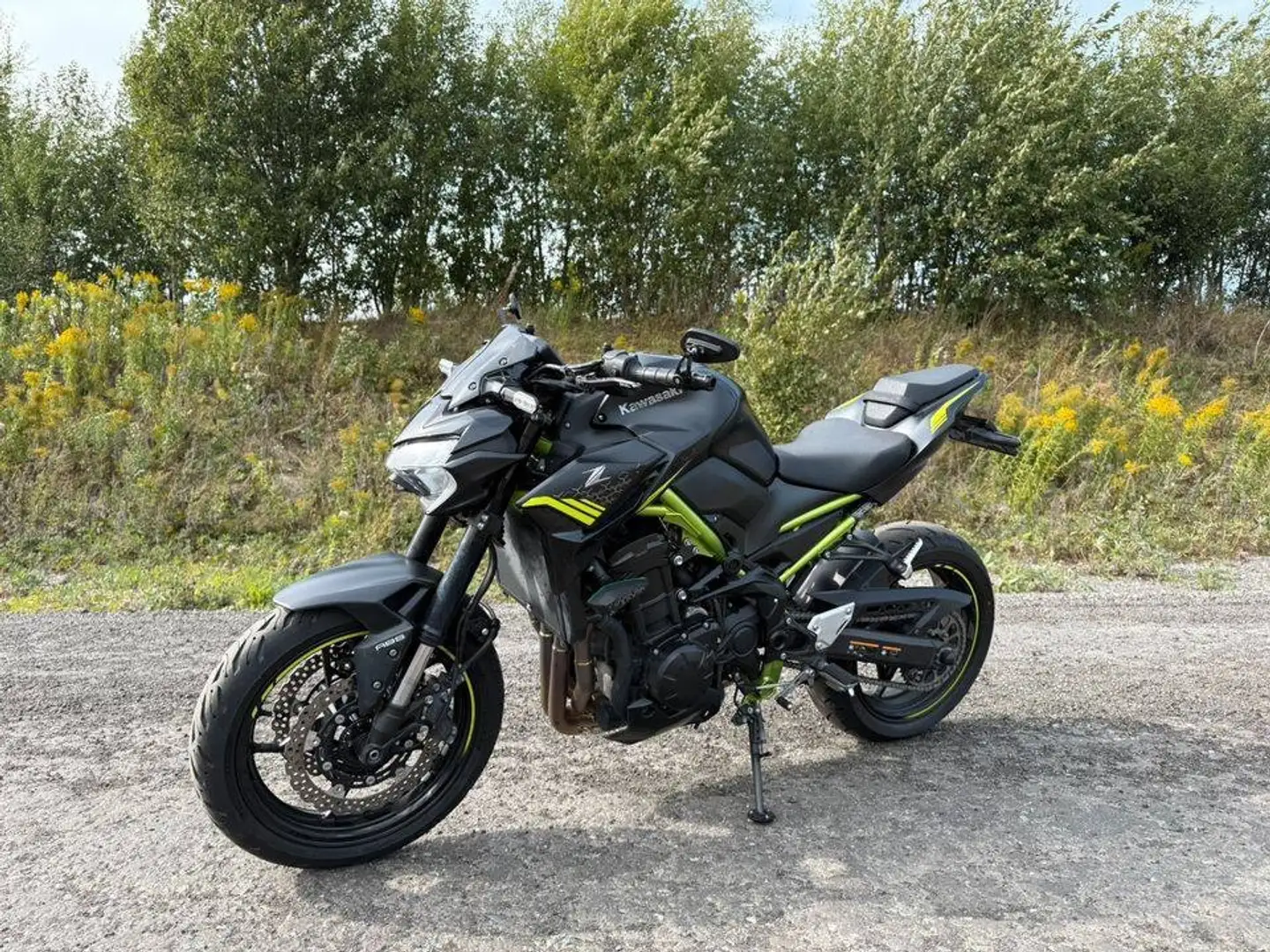 Kawasaki 900 Z Noir - 2