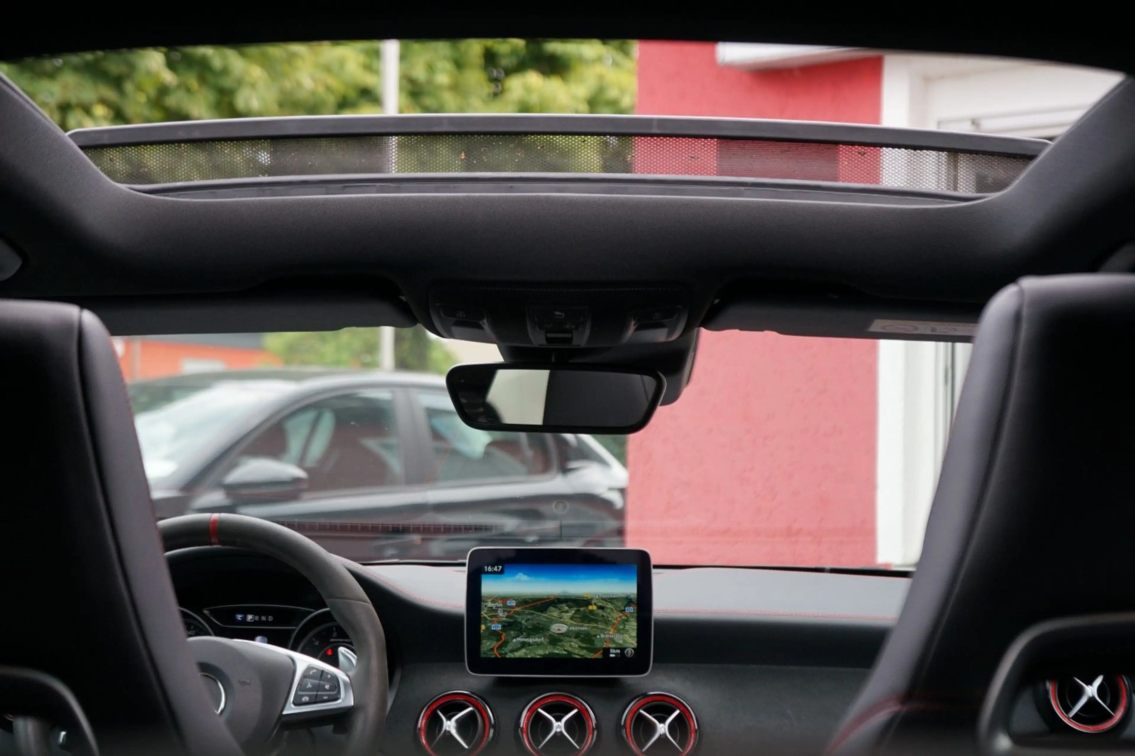 Mercedes-Benz GLA 45 AMG GLA GLA 45 AMG 4Matic — photo 14