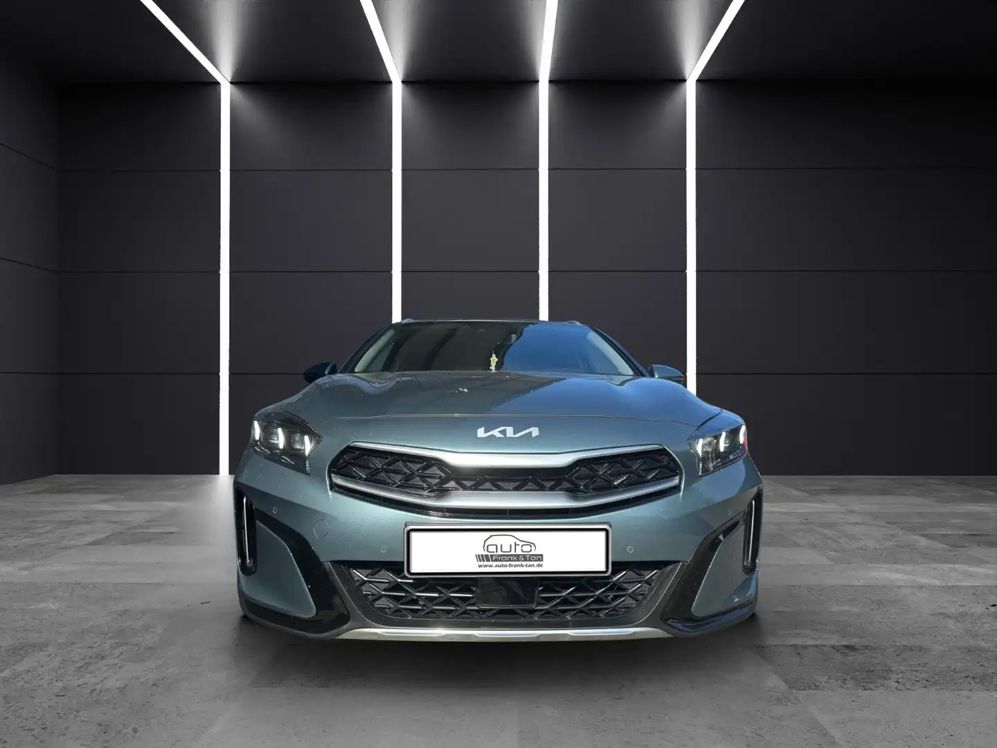 Kia XCeed Platinum Plug-in Hybrid LED*CAM*Shzg*Navi Grigio - 2