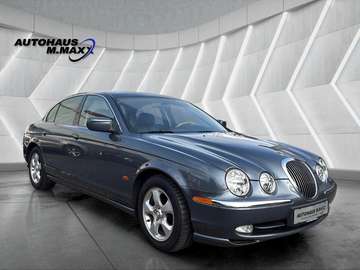 V8*Tempomat*Schiebedach*Sitzheizung*Leder