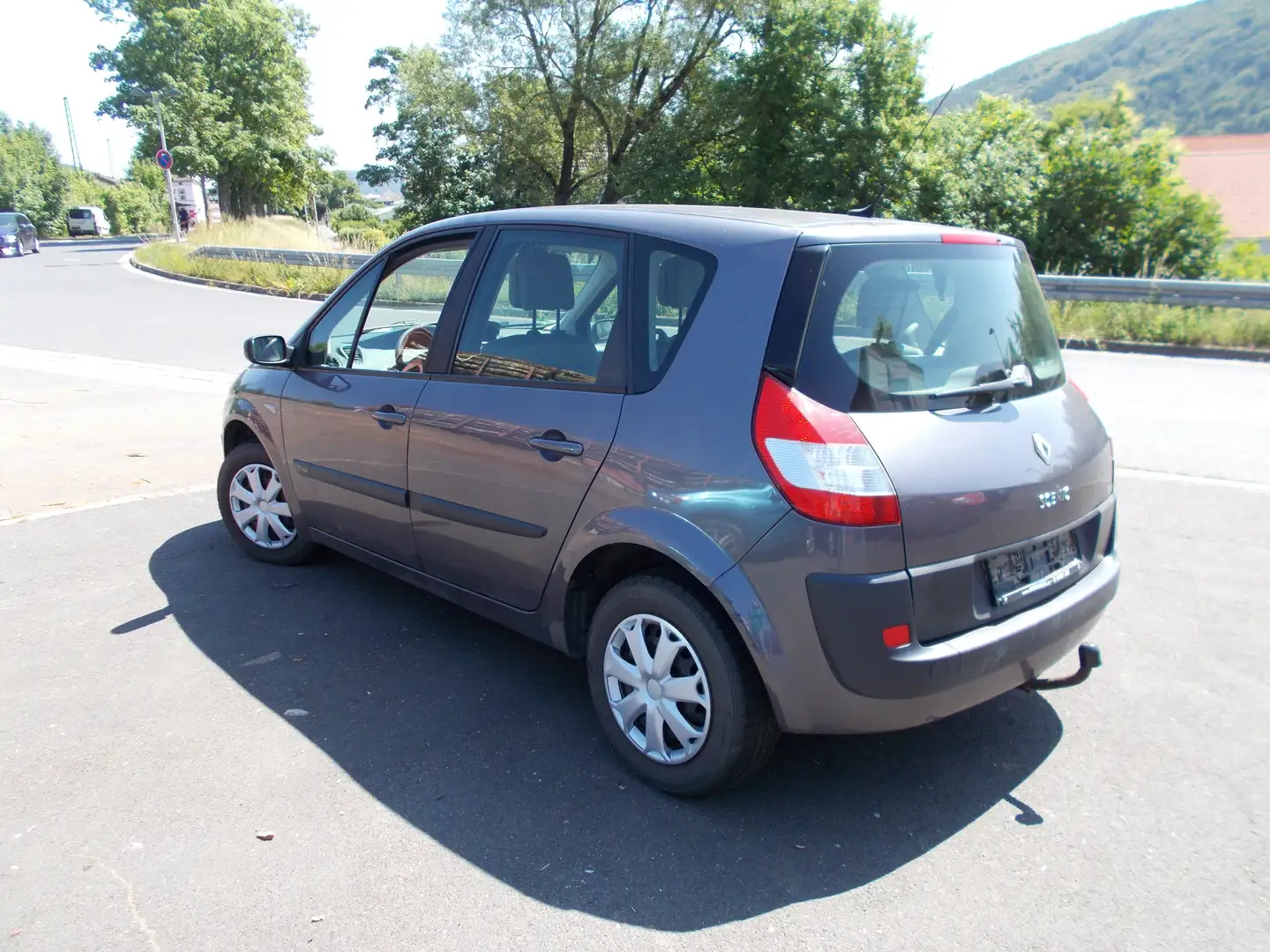 Renault Scenic 1.6 16V Dynamique, Klima, Neu Tüv 5 2027, Grigio - 1