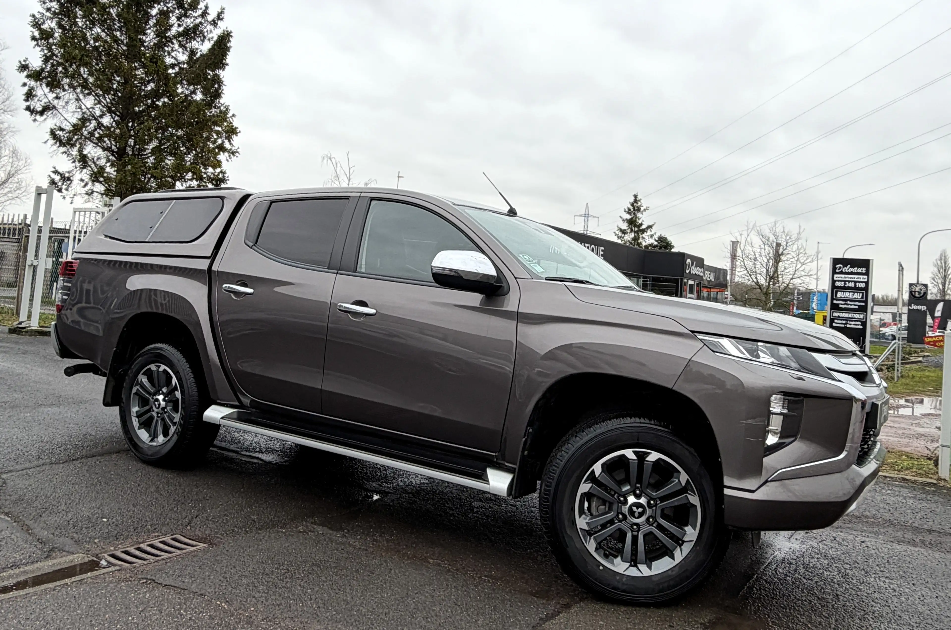 Mitsubishi L200 2.3 DI-D 4WD-II Boite AUTO/CAMERA/CARPLAY/HARDTOP — photo 9