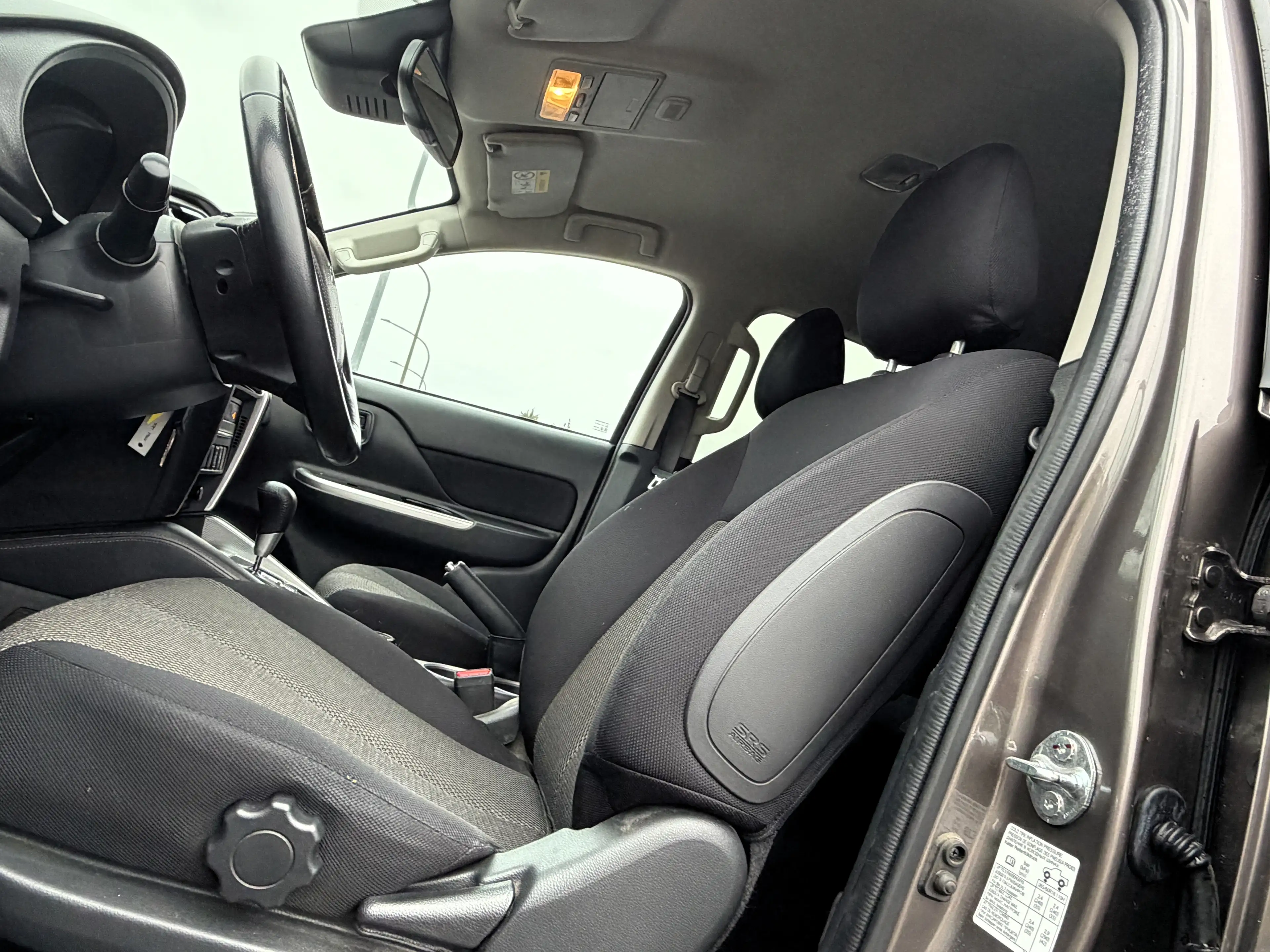 Mitsubishi L200 2.3 DI-D 4WD-II Boite AUTO/CAMERA/CARPLAY/HARDTOP — photo 14