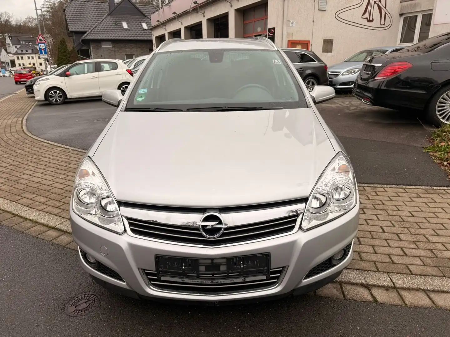 Opel Astra H Edition 1.6 1.Hand,Klima,Alu Silber - 2