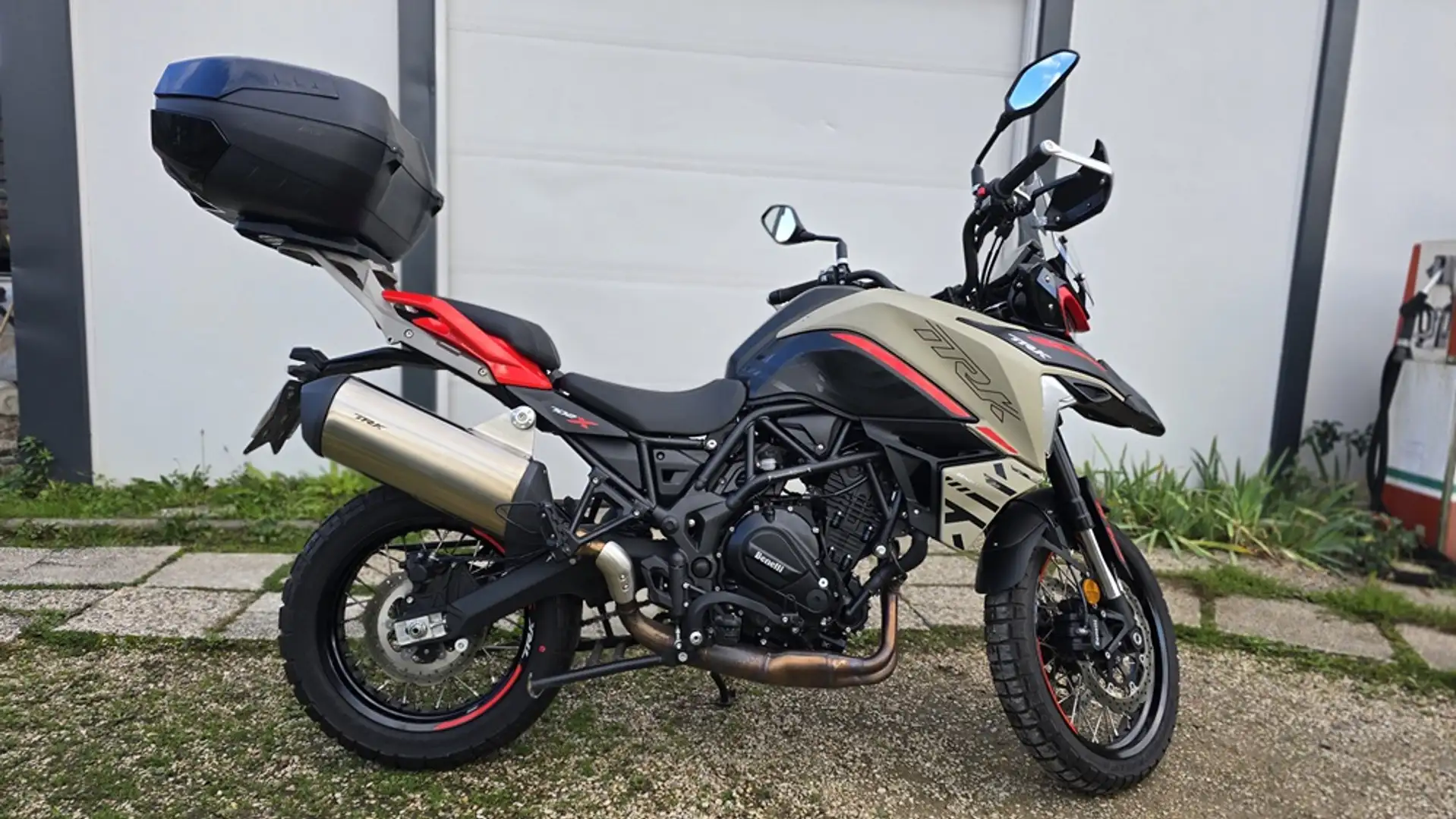 Benelli TRK 702 Beige - 1