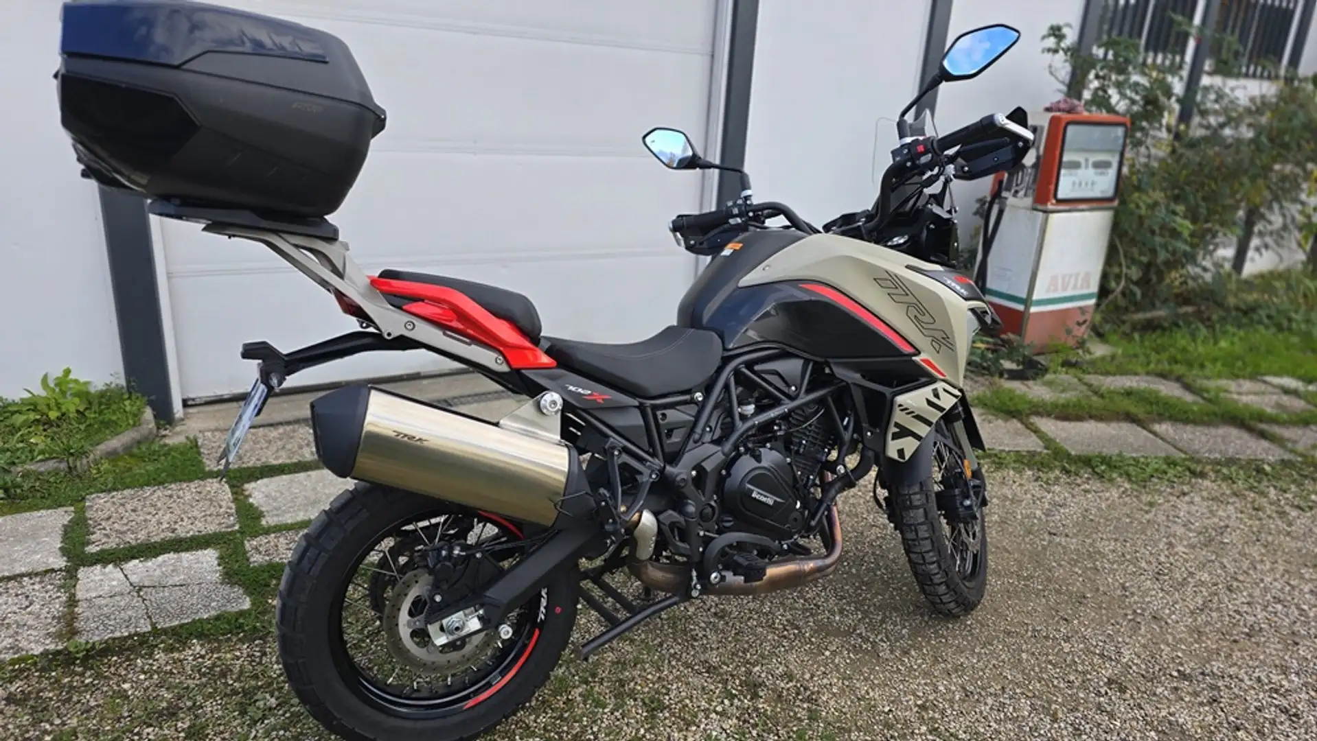Benelli TRK 702 Beige - 2