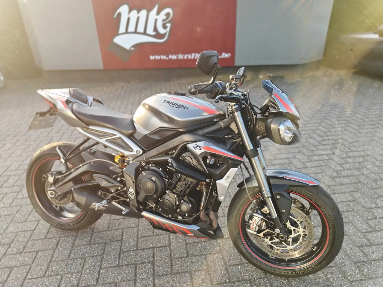 Triumph Street Triple 765