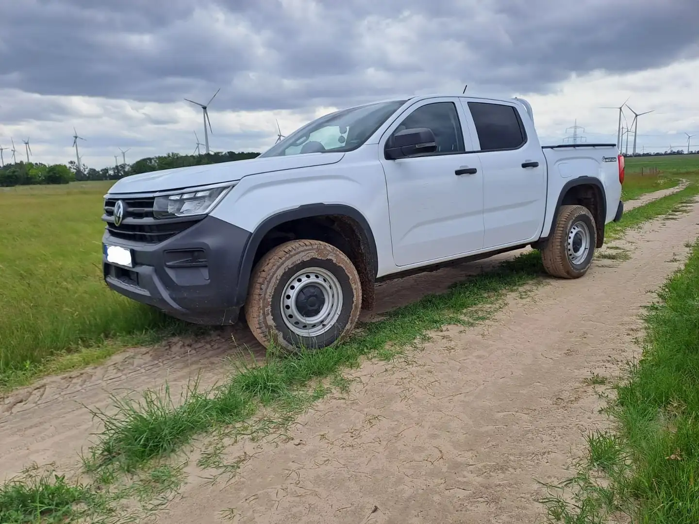 Volkswagen Amarok Amarok 4MOTION 2.0 TDI 4MOTION Белый - 1