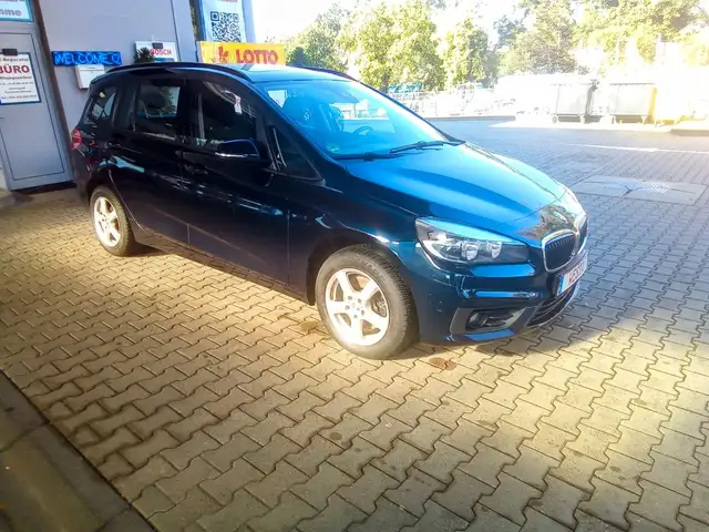 BMW 218 Baureihe 2 Gran Tourer 218 i Advantage 7Si.