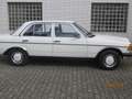 Mercedes-Benz 230 230 E mit geregelten KAT ( 51 ) - thumbnail 1