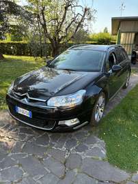 Tourer 2.2 hdi Executive 200cv auto