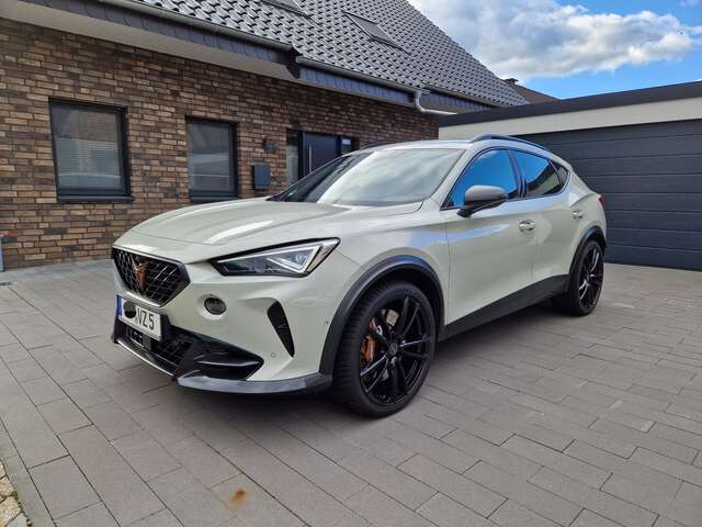 Imagine CUPRA Formentor VZ5 Taiga Grey