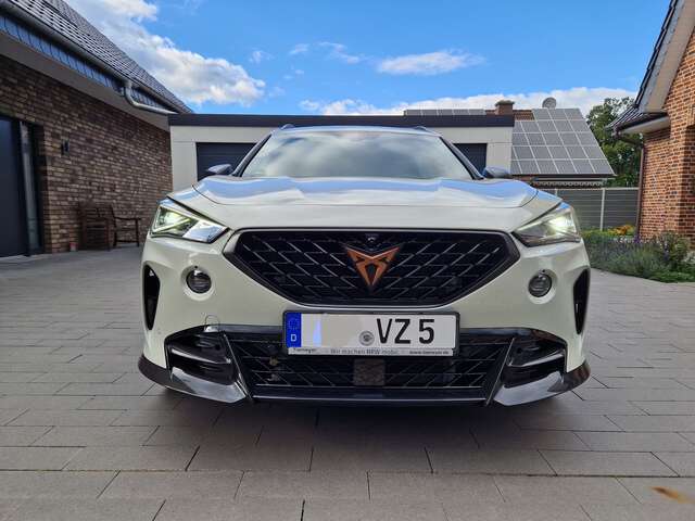 CUPRA Formentor VZ5 Taiga Grey