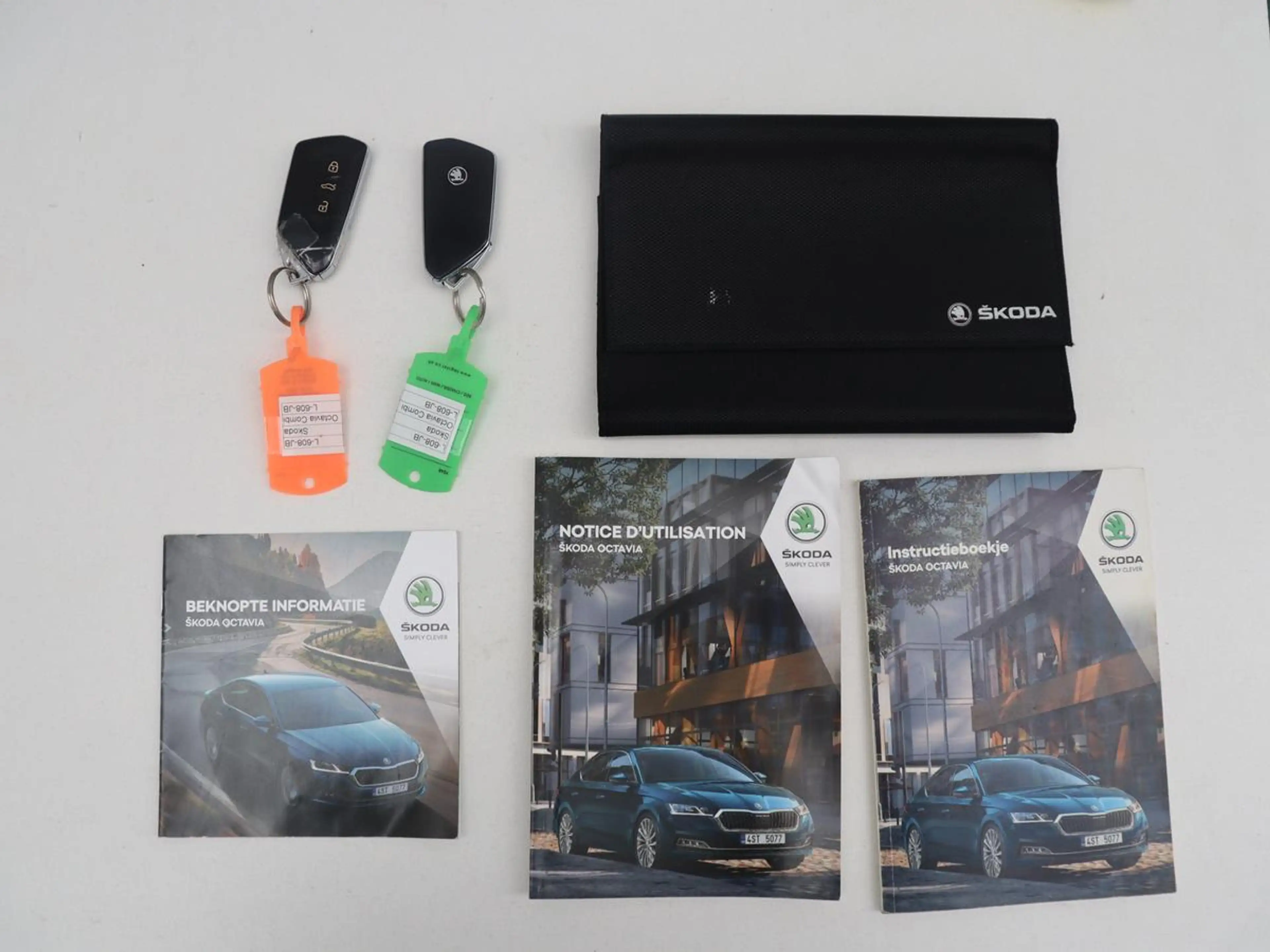 Skoda Octavia Combi 1.5 TSI First Edition | Stoelverwarming | Cr — photo 29