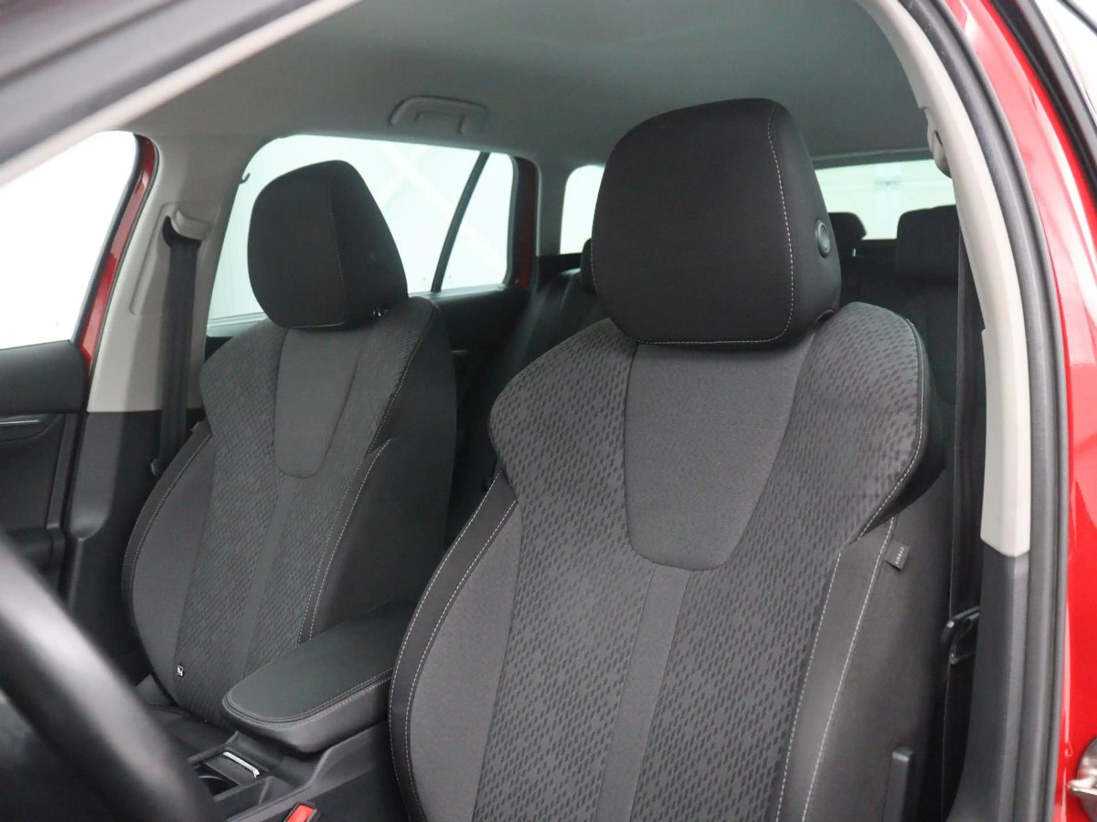 Skoda Octavia Combi 1.5 TSI First Edition | Stoelverwarming | Cr — photo 5