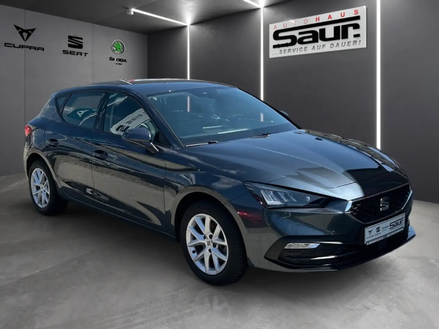 SEAT Leon Style 1.5 TSI SHZ FULL LINK PDC KLIMA LED DAB+ CON Grau - 2