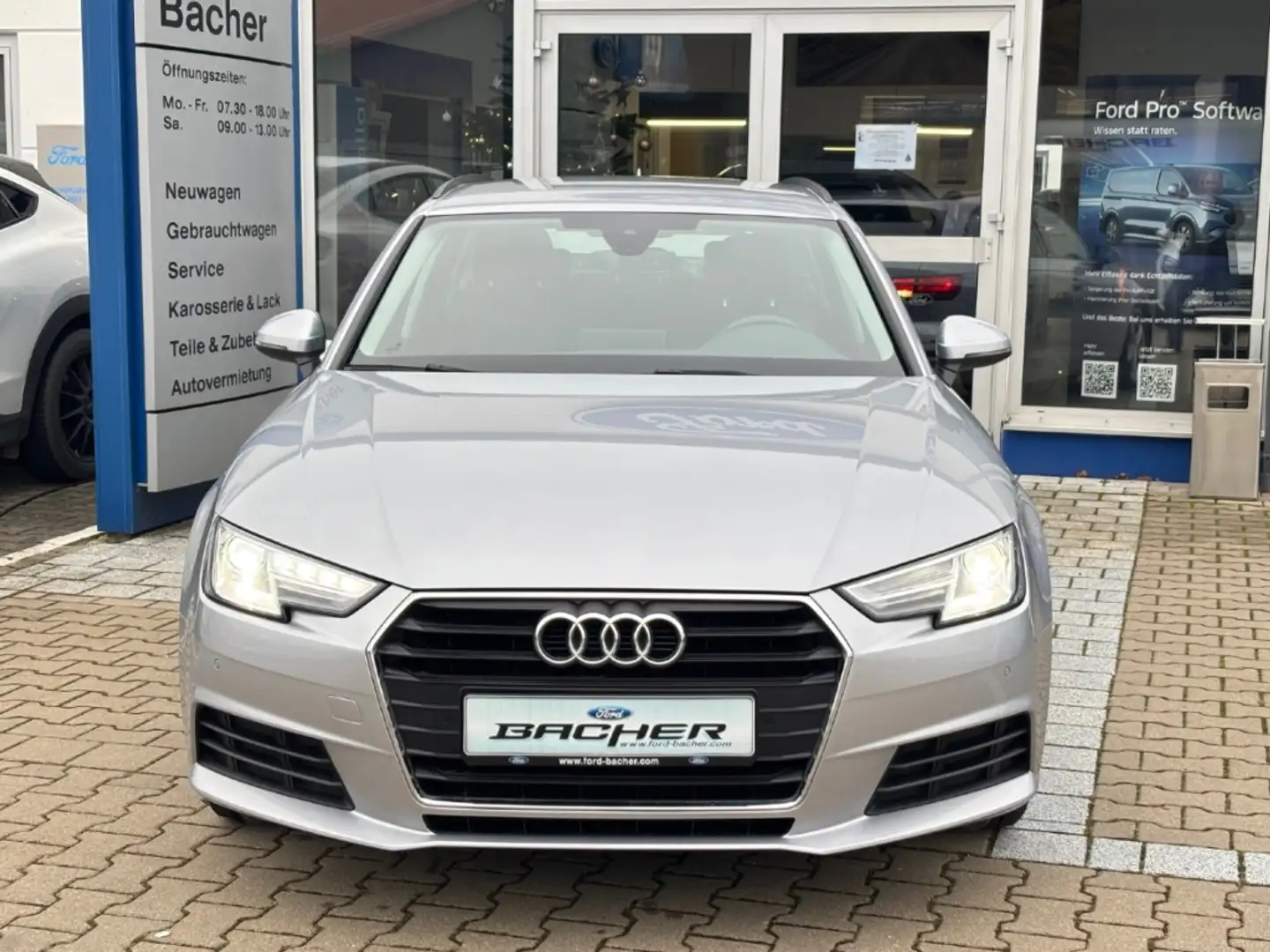 Audi A4 Avant 35 TDI Automatik XENON, NAVI, ALU, Silber - 2