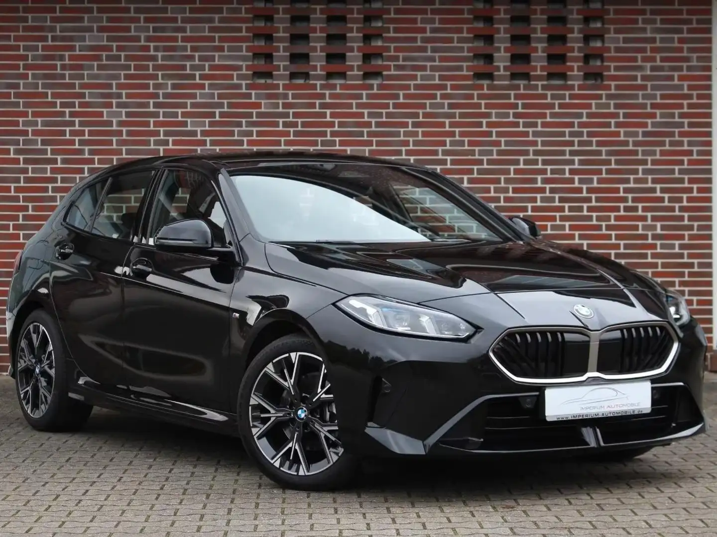 BMW 120 i Msport auto 2025 156cv camera 18" vari colori Nero - 1