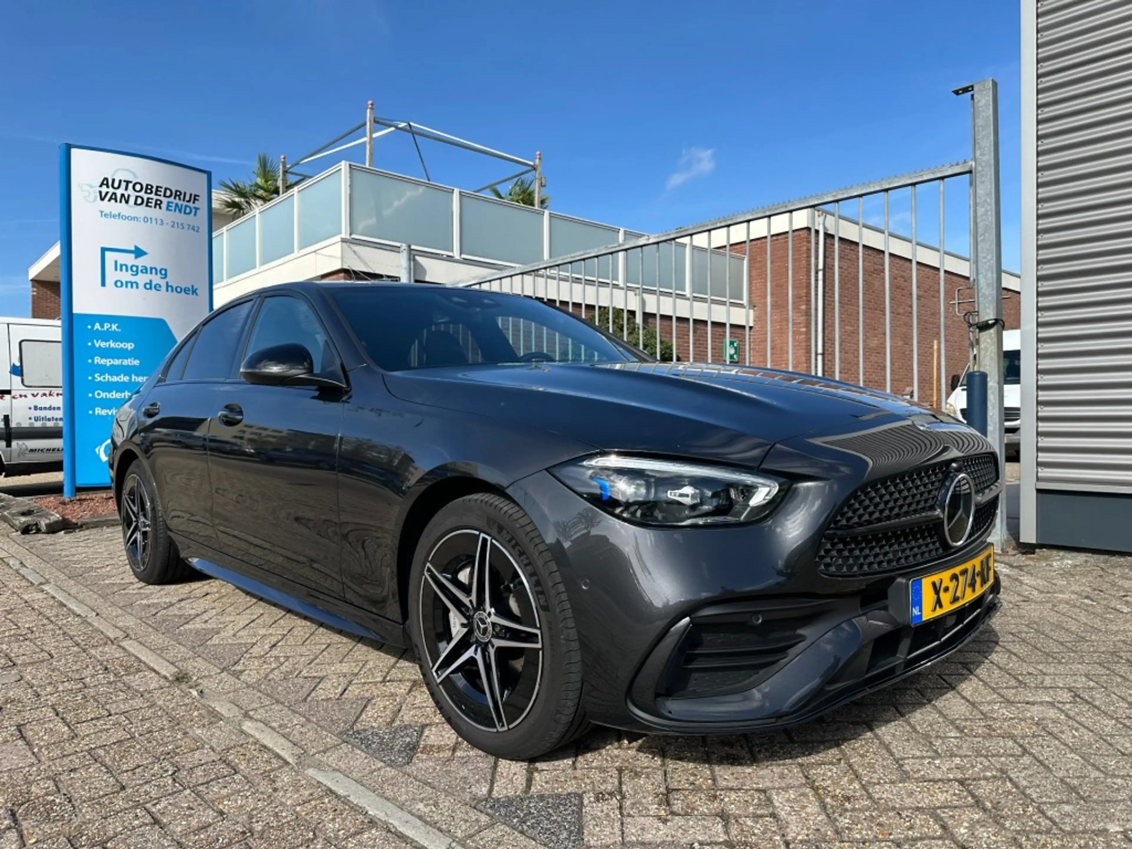 Mercedes-Benz C 300 300e AMG Line Trekhaak Camera LED Stoelverwarm — photo 2
