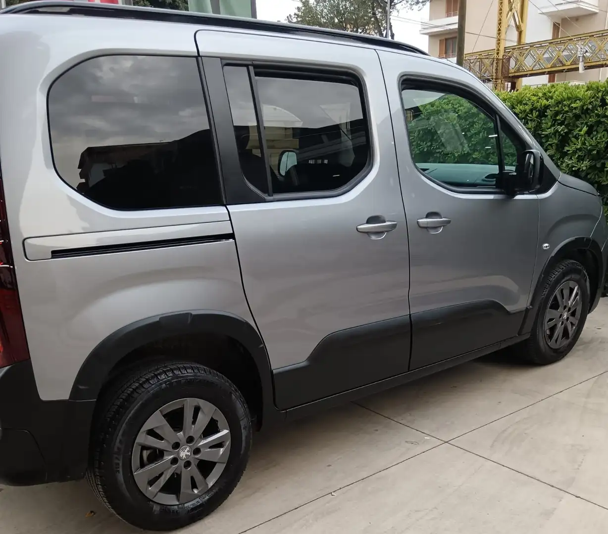 Peugeot Rifter 130 cv allure Argento - 2