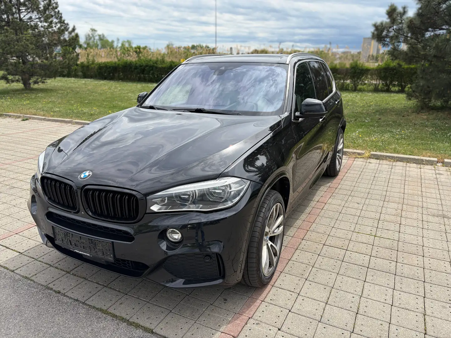 BMW X5 X5 xDrive40d Aut. Schwarz - 2
