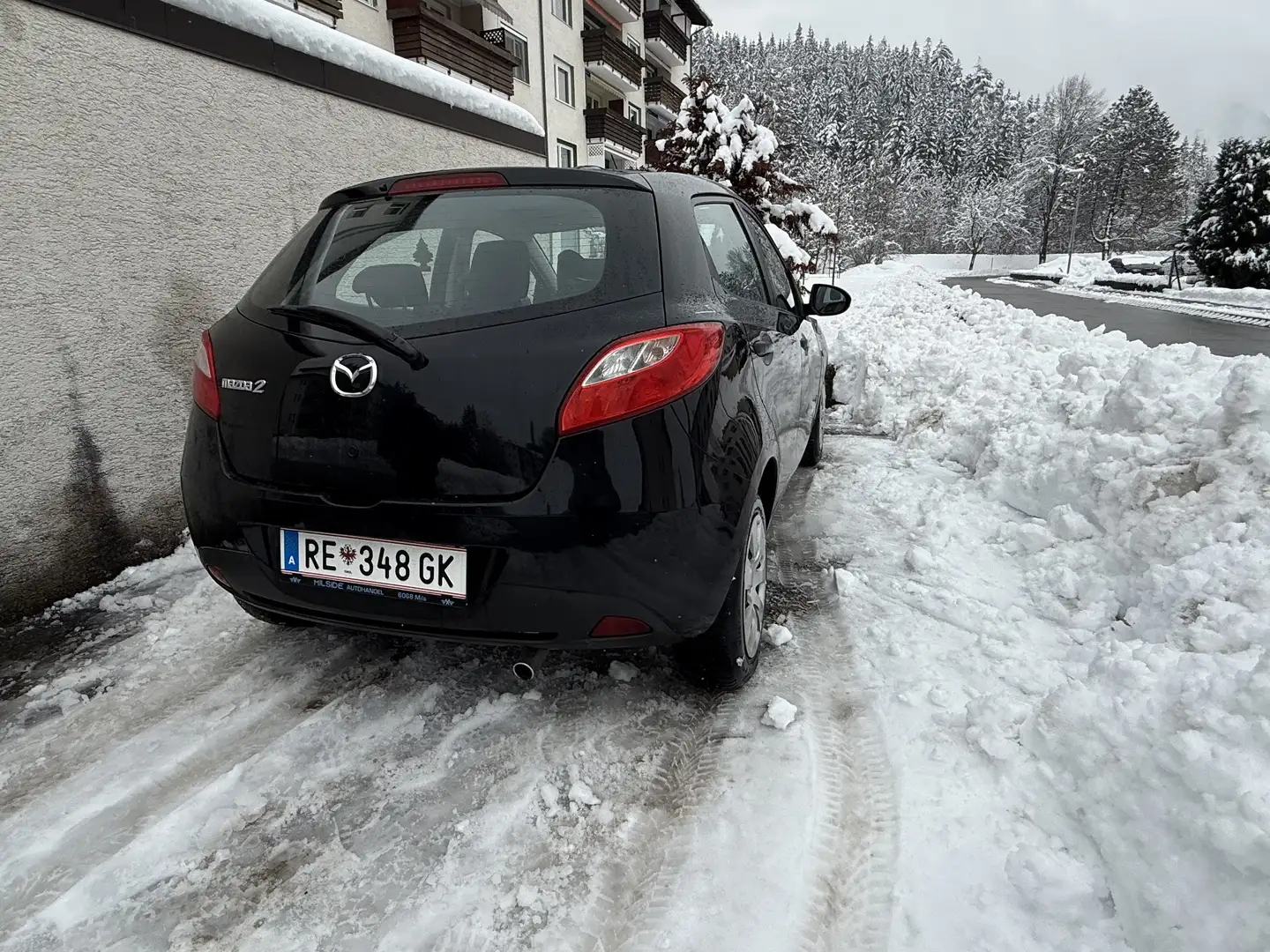 Mazda 2 1,3i CE Pro - 2