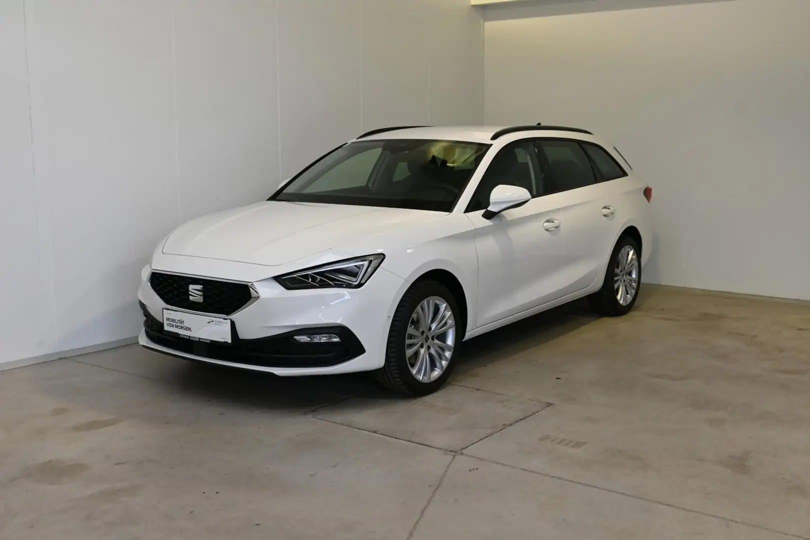 SEAT Leon Style Edition 1.5TSI 115PS Weiß - 1