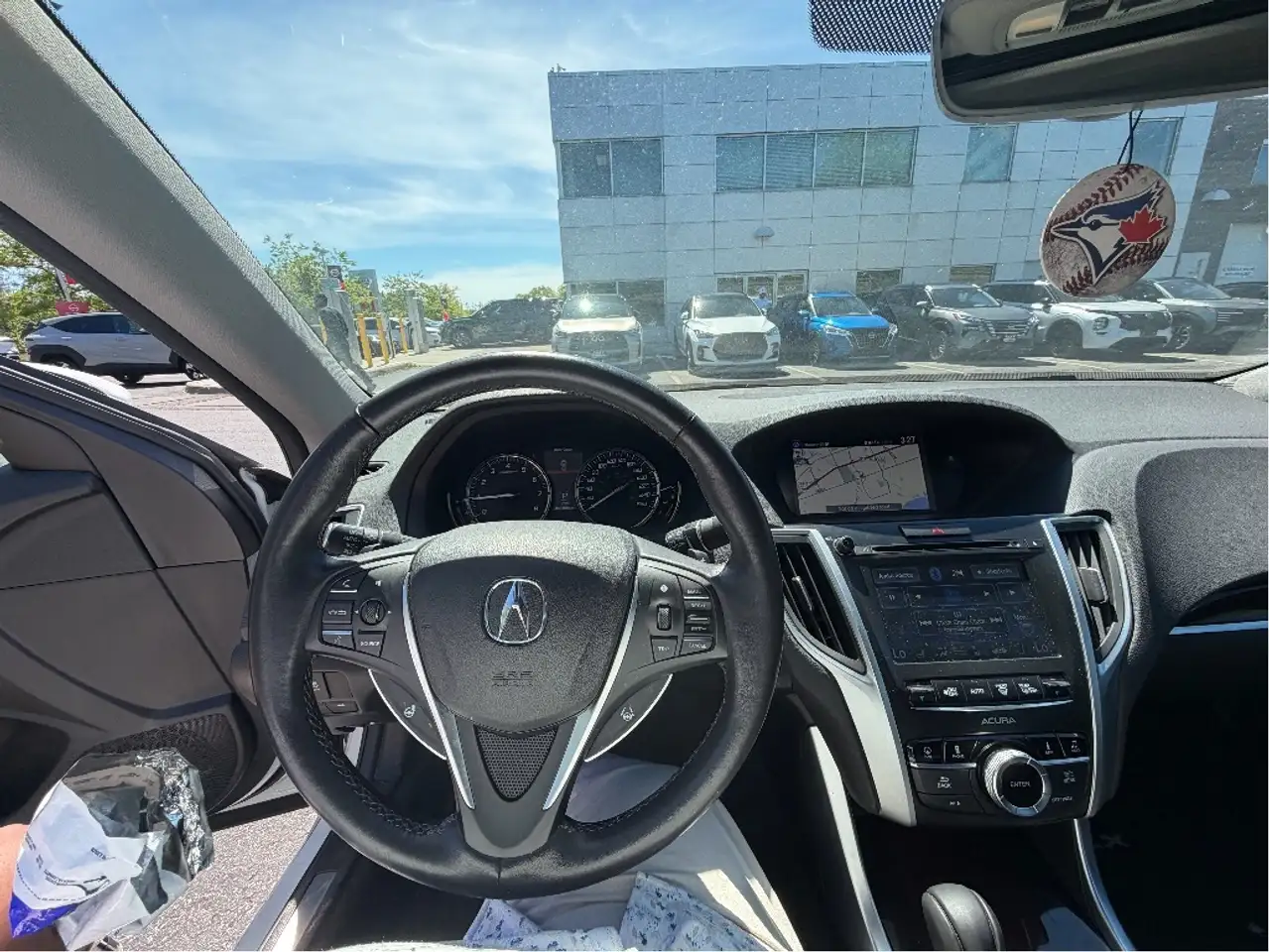 Acura TLX снимка Acura TLX