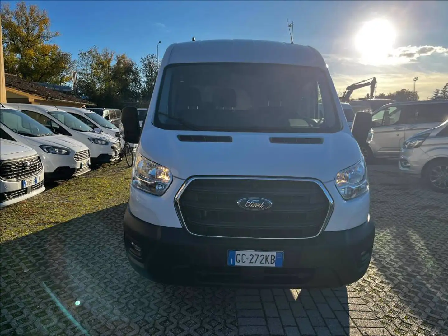 Ford Transit 350 2.0 tdci MHEV 130cv trend L3H2 E6.2 Weiß - 2