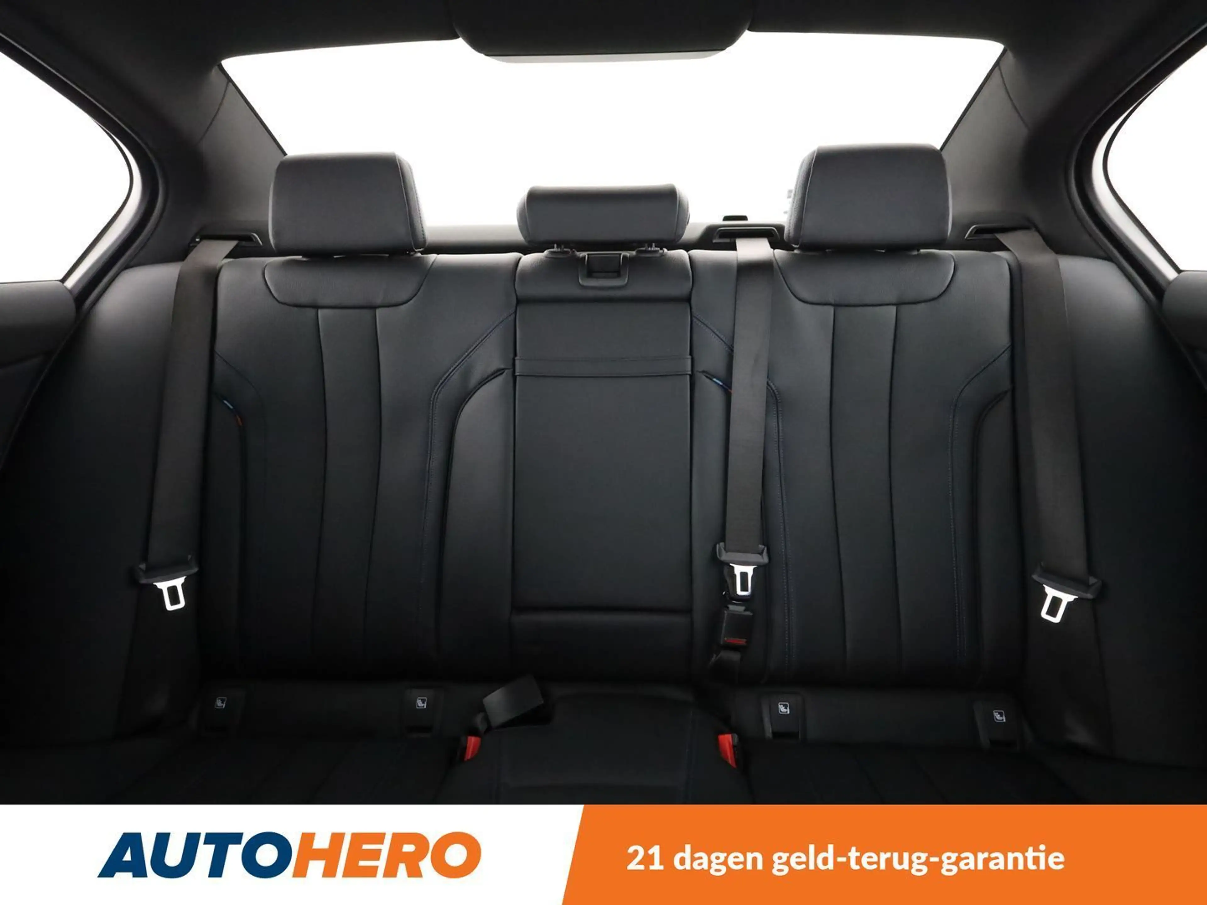 BMW 545 545e xDrive M Sport — photo 15
