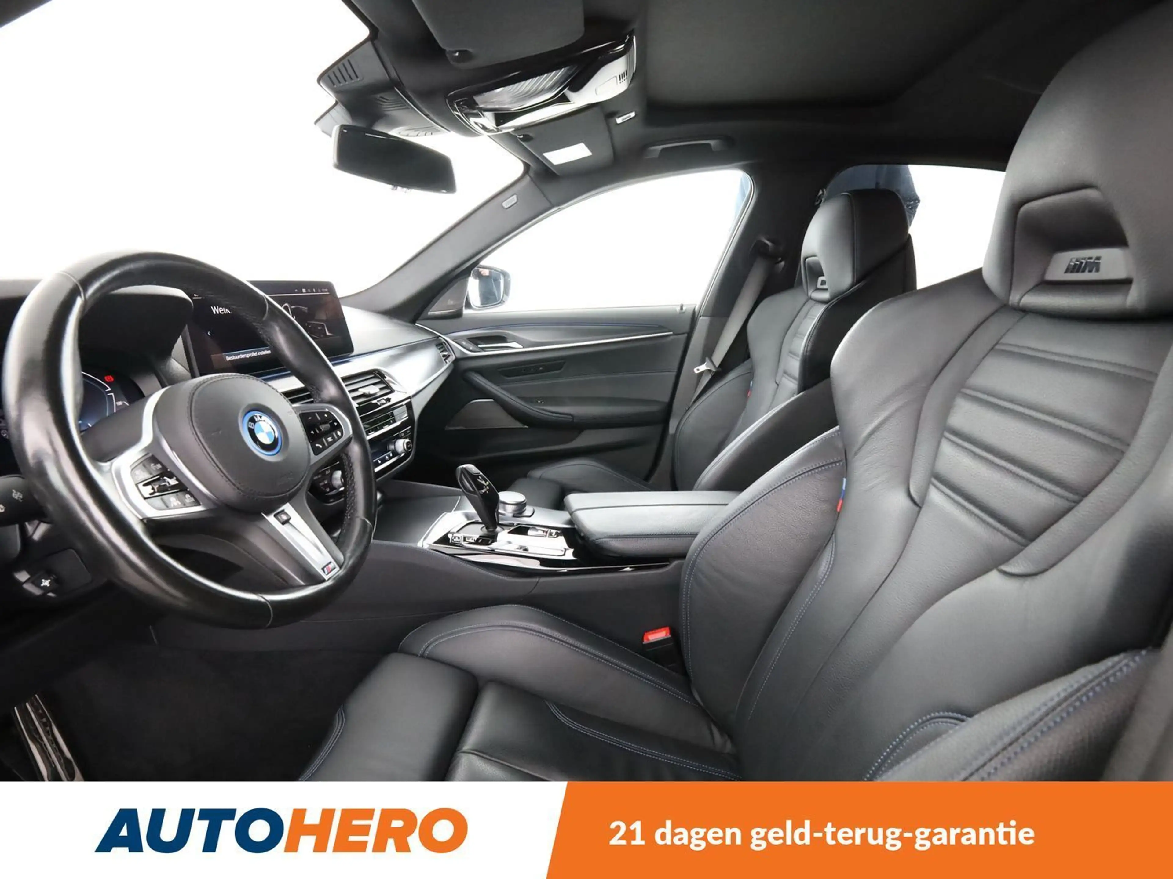 BMW 545 545e xDrive M Sport — photo 10