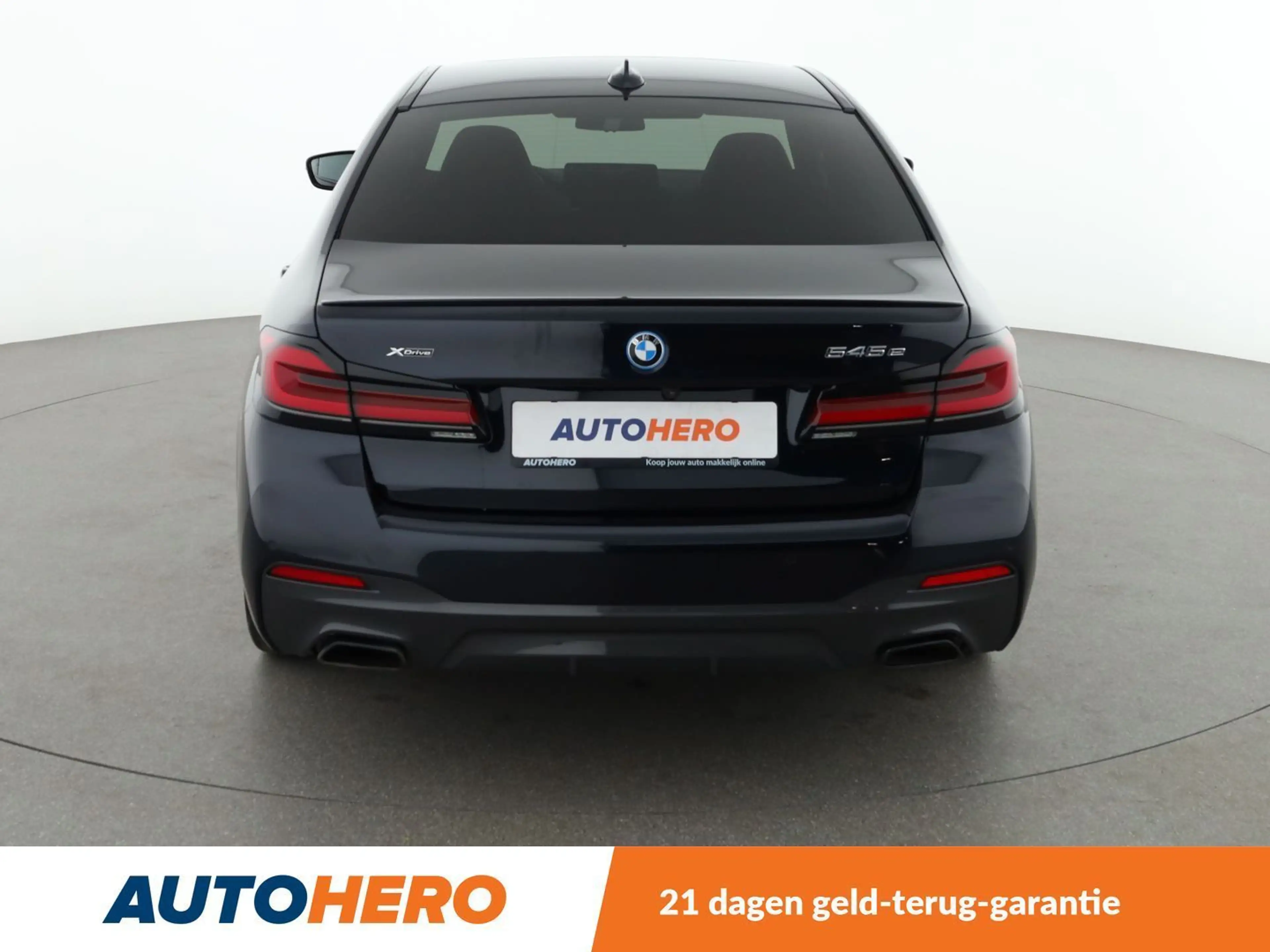 BMW 545 545e xDrive M Sport — photo 5