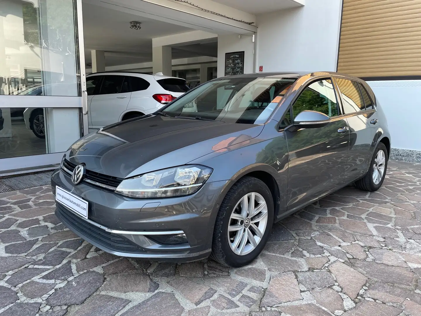 Volkswagen Golf Golf 5p 1.6 tdi Business 115cv Grigio - 1