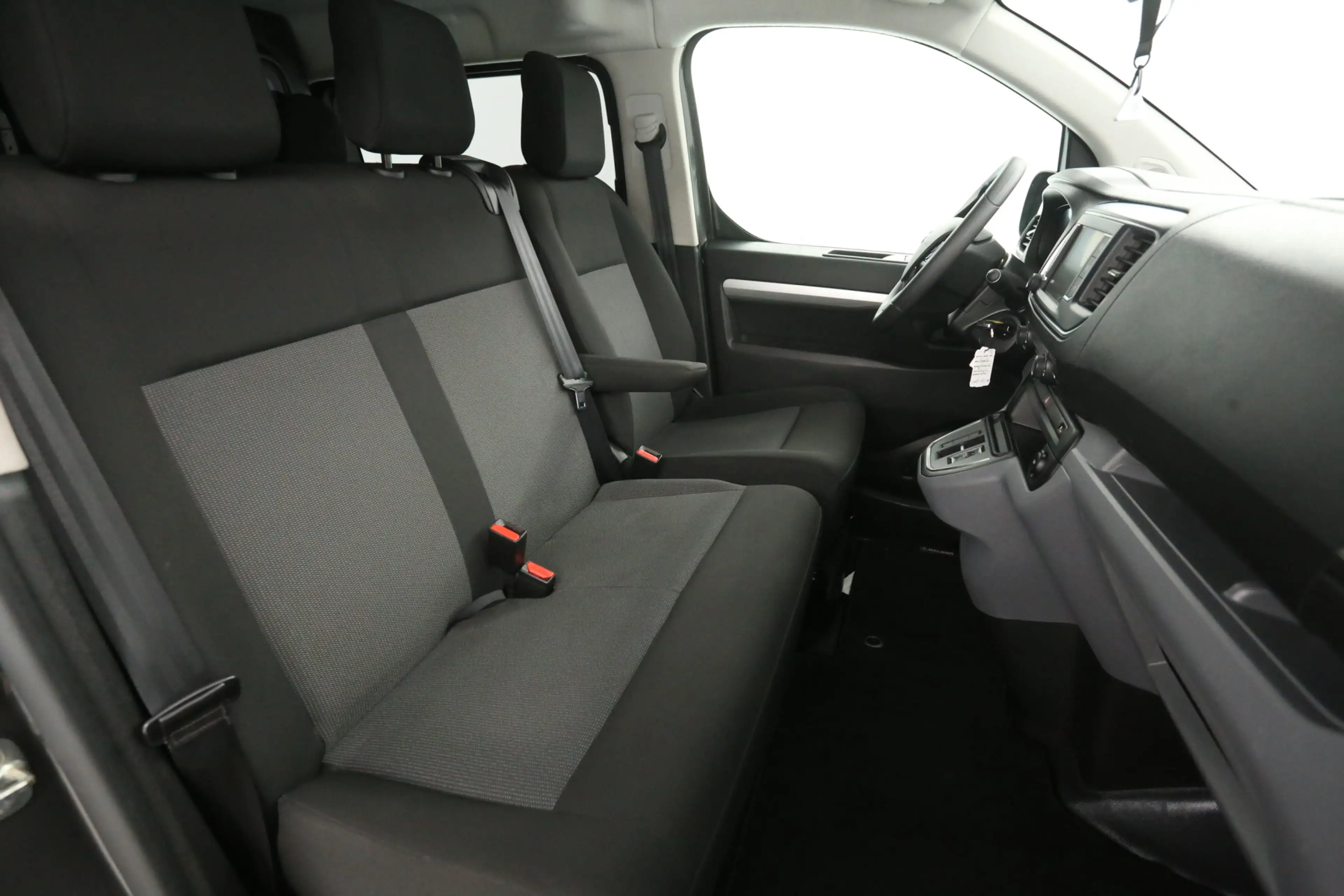 Citroen Jumpy e-Jumpy Toyota ProAce Electric Worker Extra Range — photo 14
