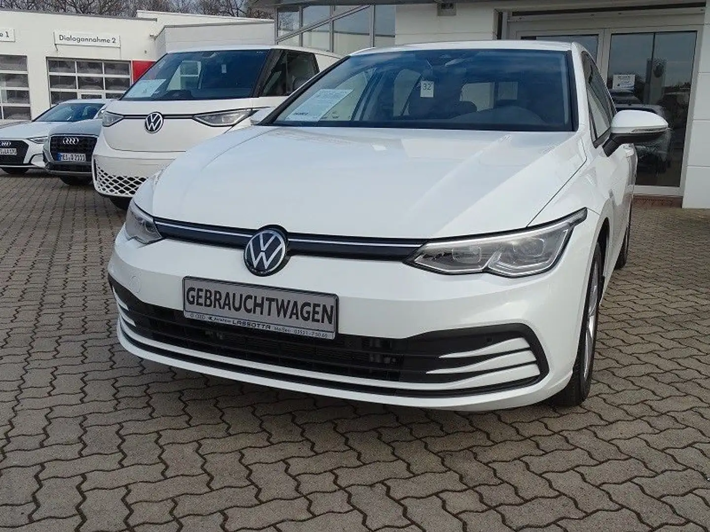 Volkswagen Golf 1.5 TSI Life - LED Plus / Navi / DAB+ Weiß - 2
