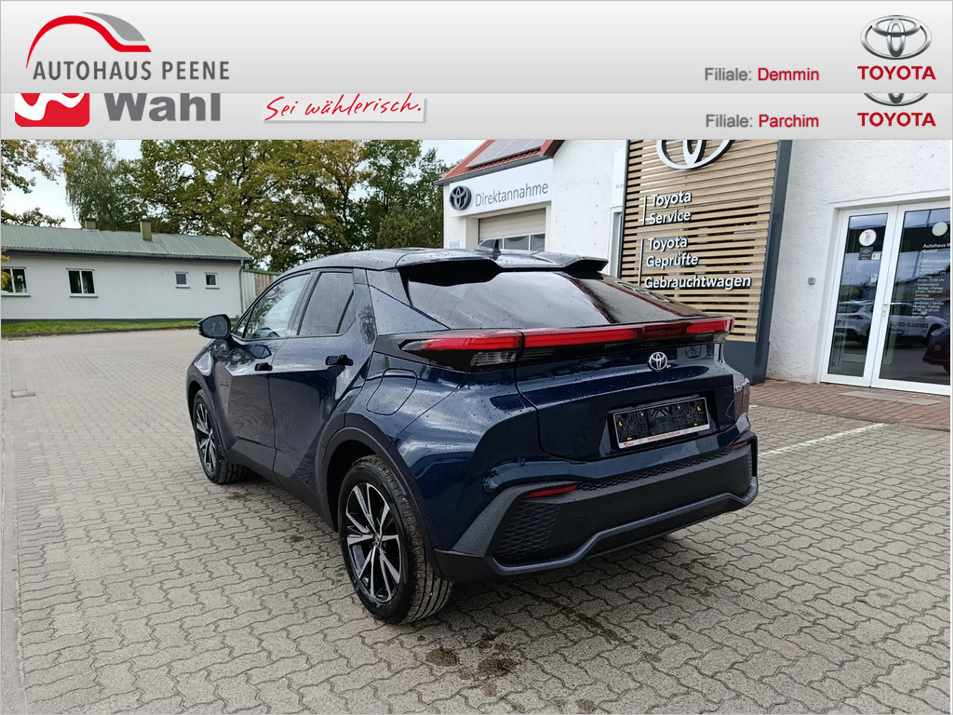 Toyota C-HR 2.0 Plug-In Hybrid FWD Teamplayer — photo 2