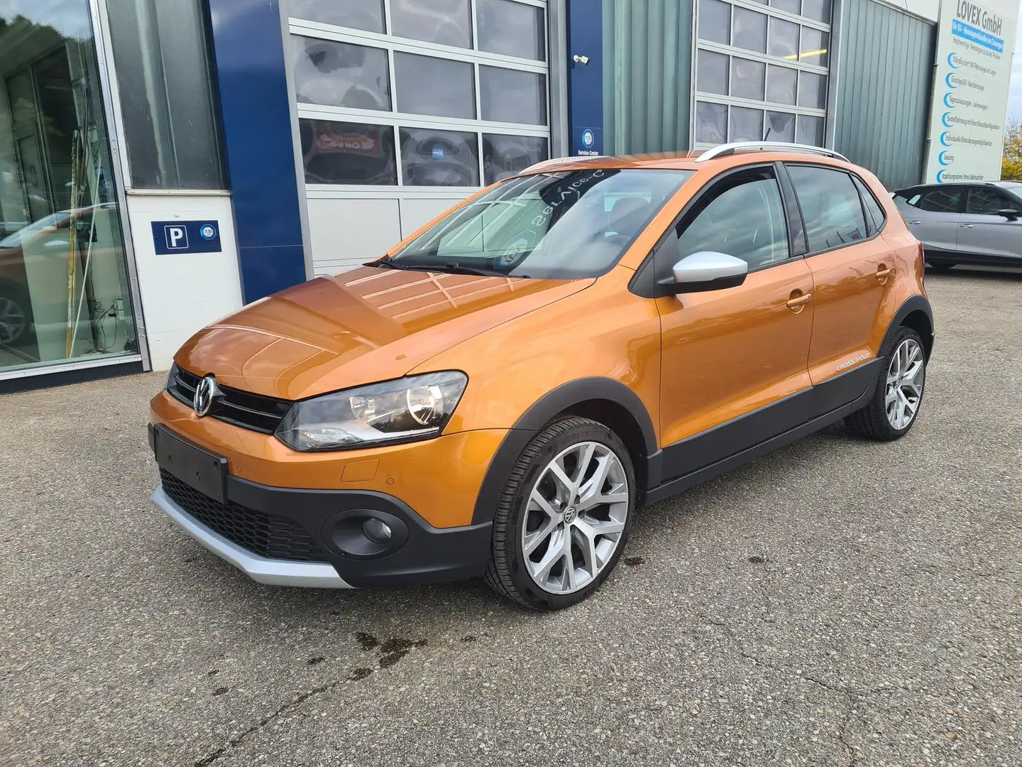 Volkswagen Polo 1.2 TSI Cross Komfort+Winter-Paket 8-fach Orange - 1