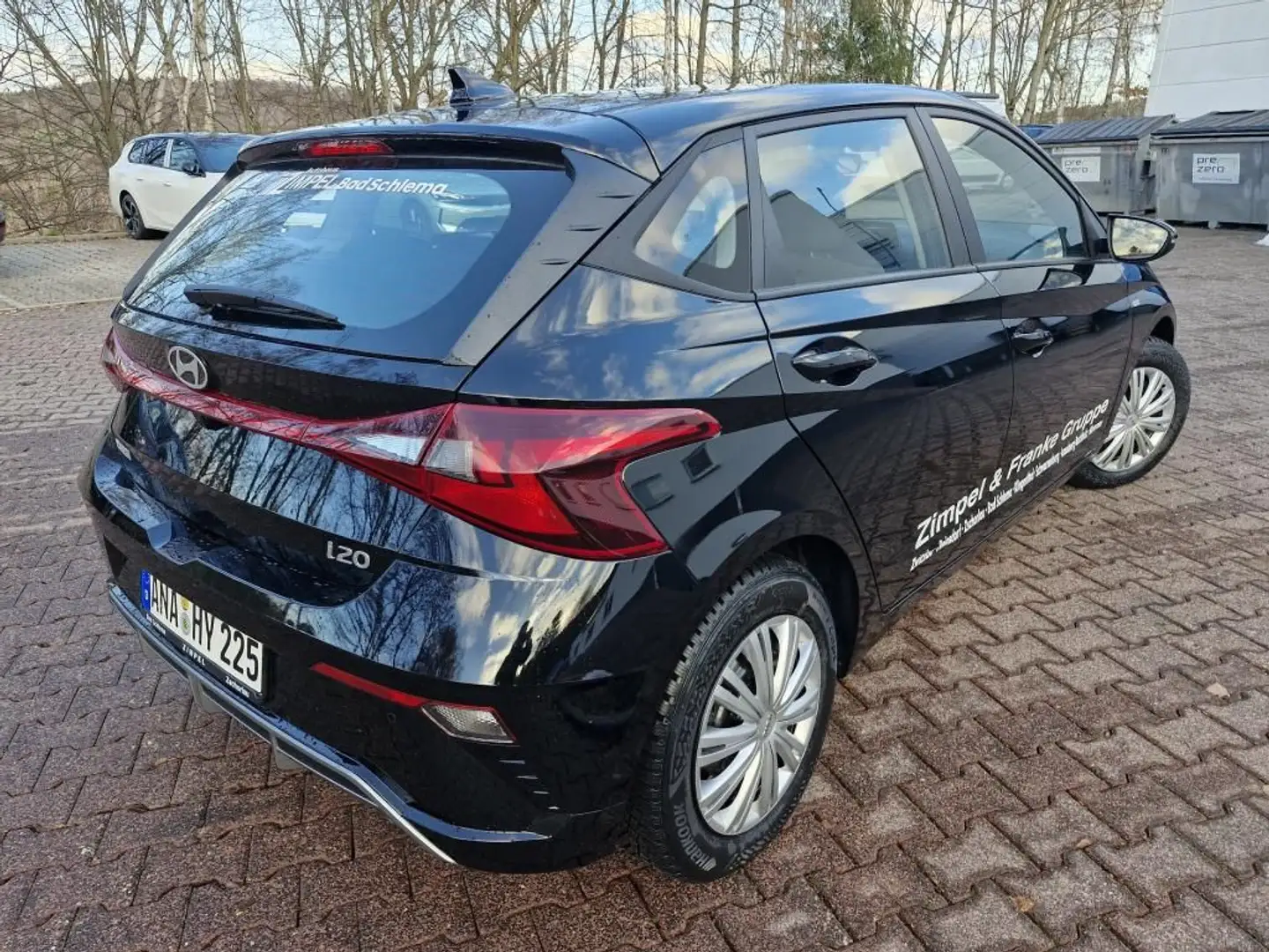 Hyundai i20 1.0T Navi+Ambiente+Sitzhzg. Schwarz - 2