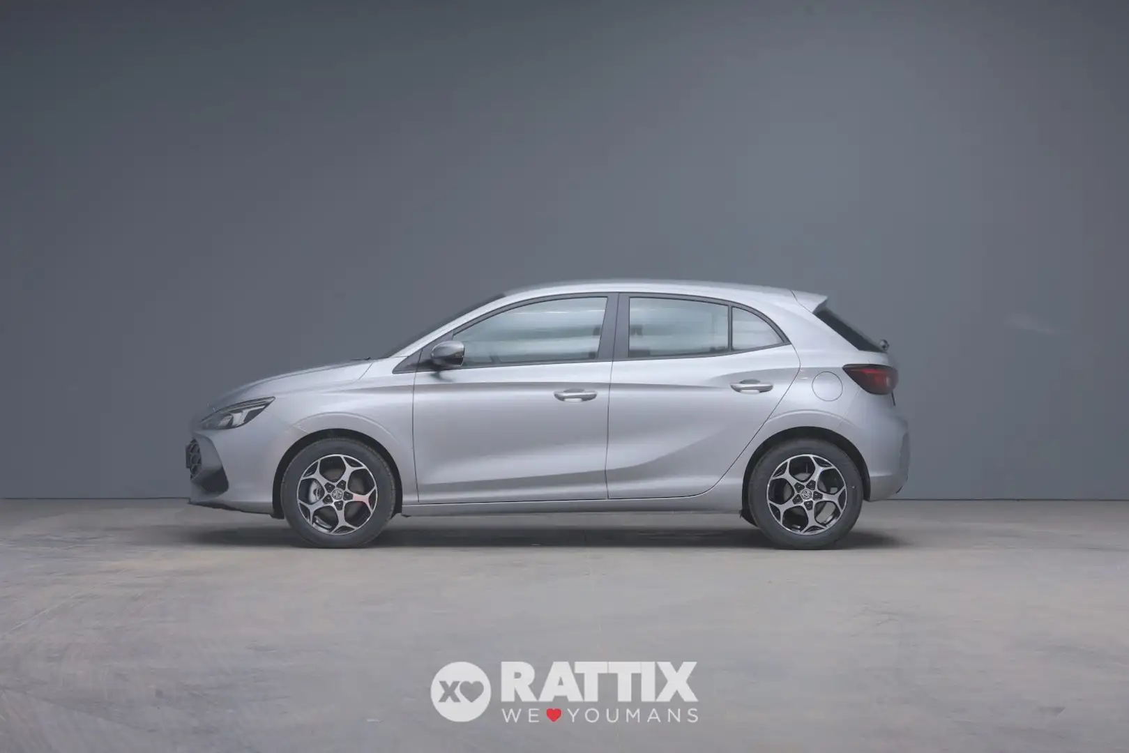 MG MG3 1.5 116CV Comfort Чорний - 2
