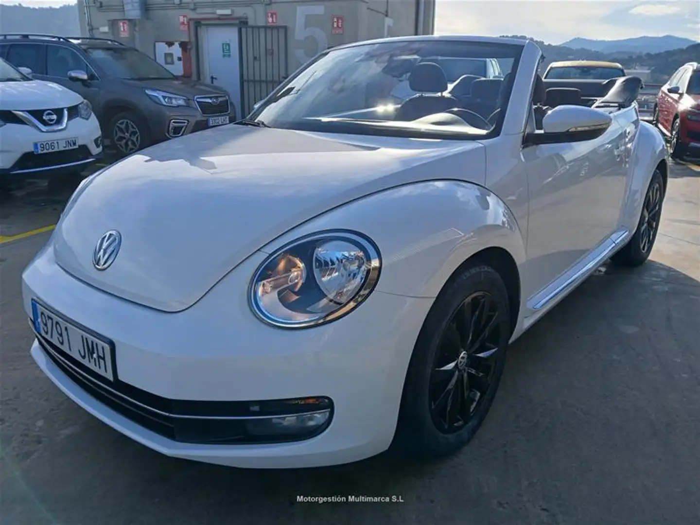 Volkswagen Beetle NEW CABRIO BMT DESIGN - 1
