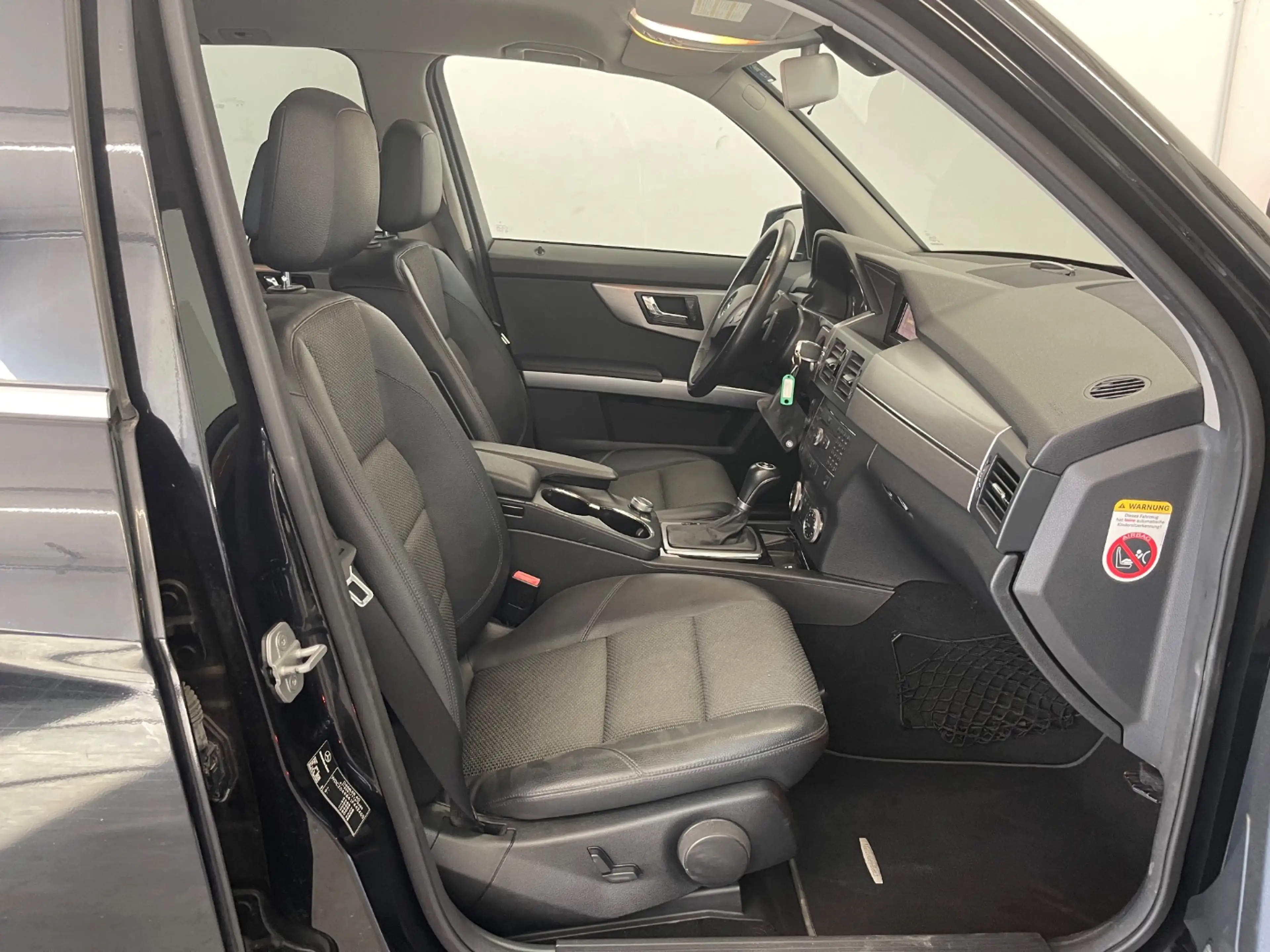 Mercedes-Benz GLK 220 CDI BlueEfficiency 4Matic AHK+SHZ+KlimaA — photo 15