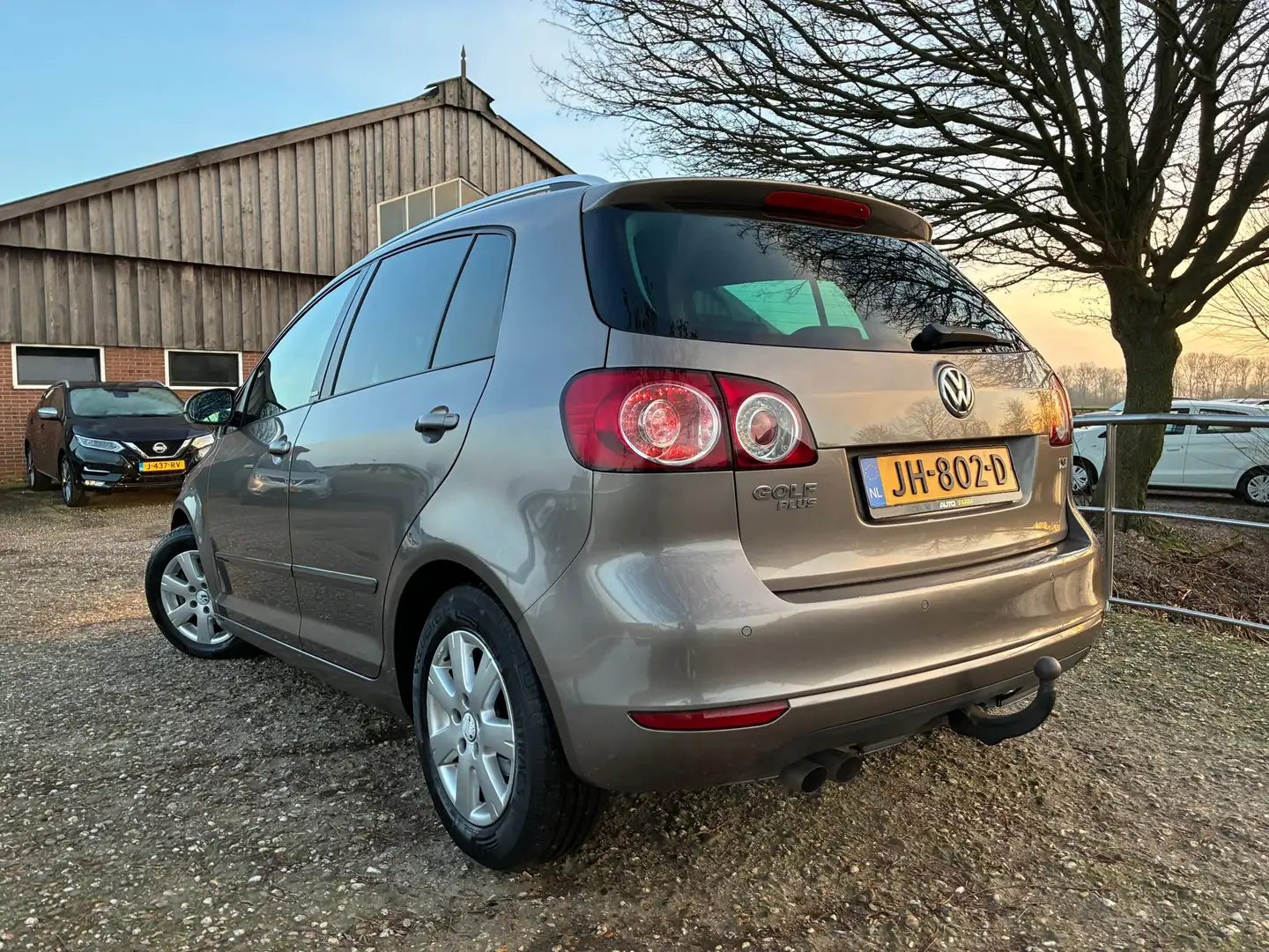 Volkswagen Golf Plus 1.4 TSI | Stoelverw. + Clima + Cruise nu €4.975,-! Braun - 2