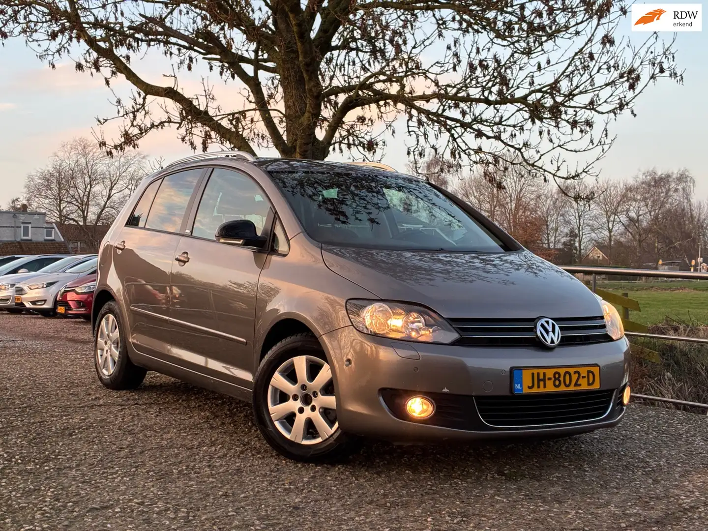 Volkswagen Golf Plus 1.4 TSI | Stoelverw. + Clima + Cruise nu €4.975,-! Braun - 1