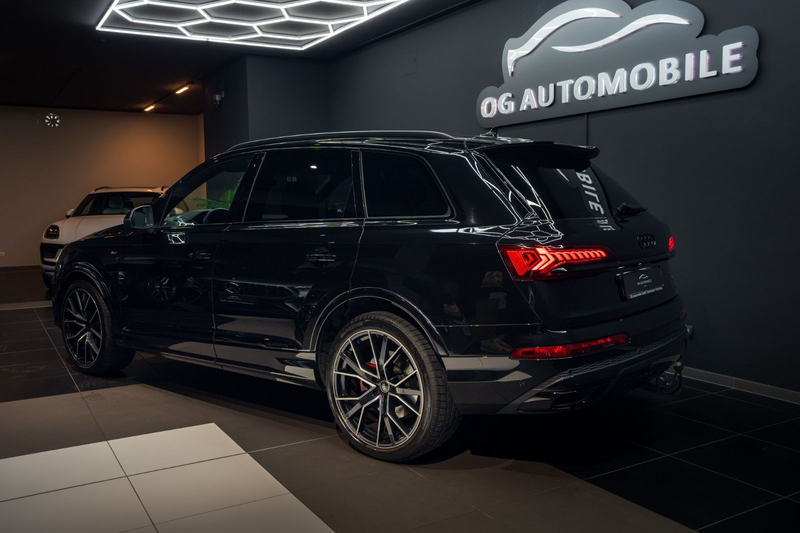 Audi Q7 55 TFSI PANO*AHK*MATRIX*360 — photo 7