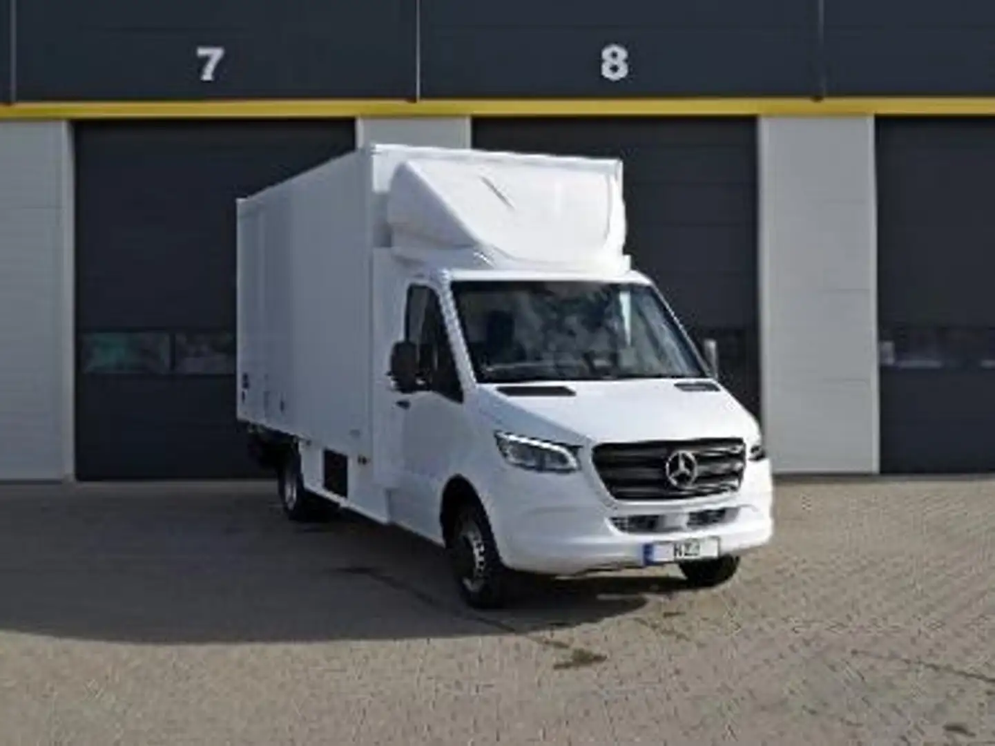 Mercedes-Benz Sprinter 519 CDI SOFORT * AHK 3.5T/LBW 1T/MBUX/LED Weiß - 1