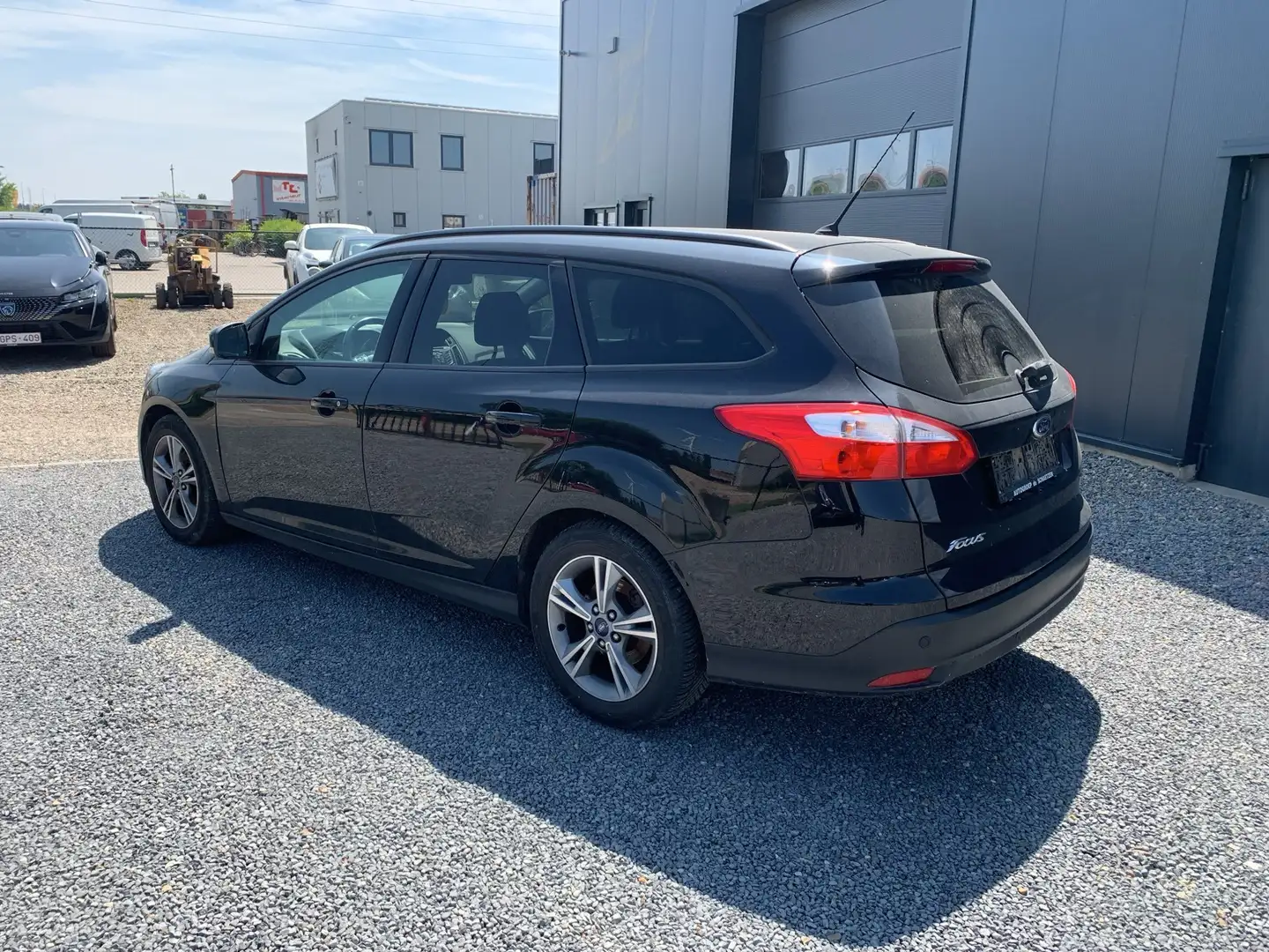Ford Focus Focus 1.0 EcoBoost ECOnetic Tech. Edition Zwart - 1