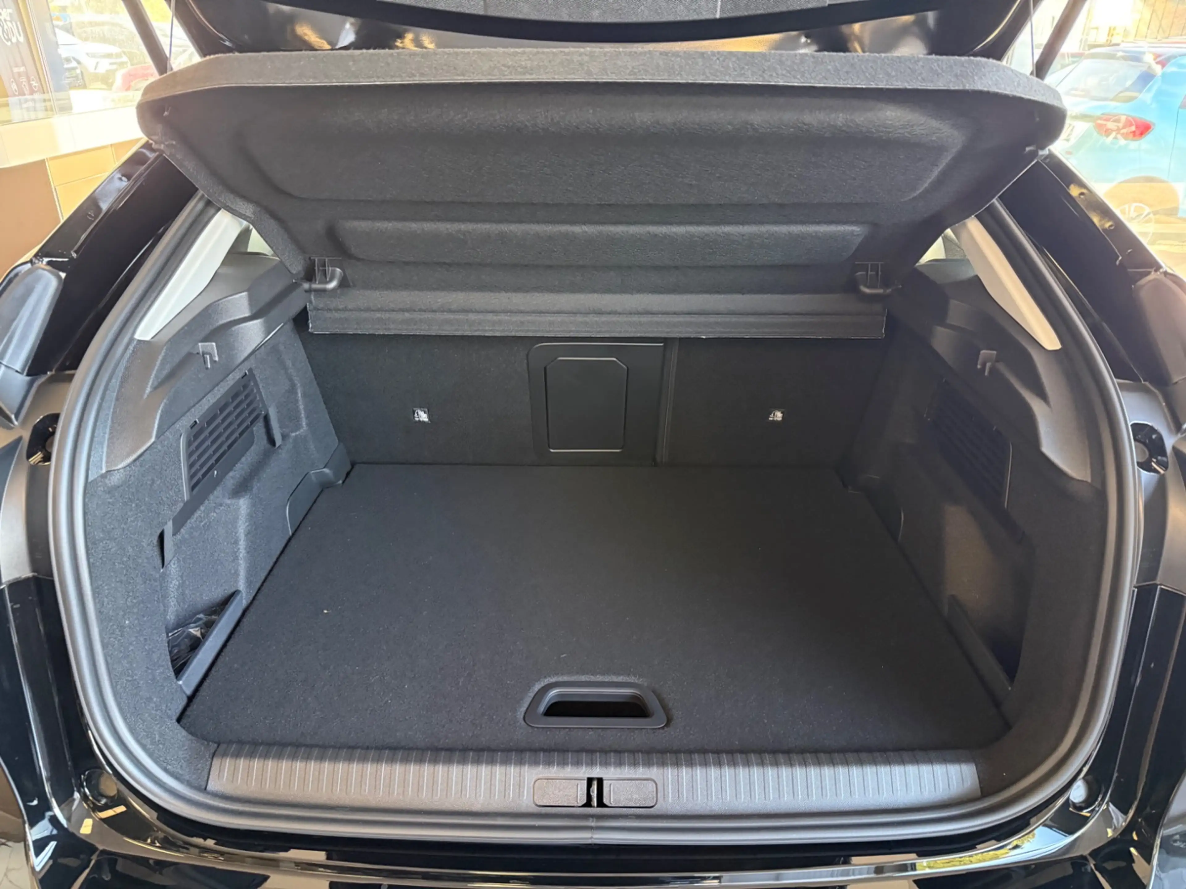 Citroen C4 1.2 145 Max — photo 10